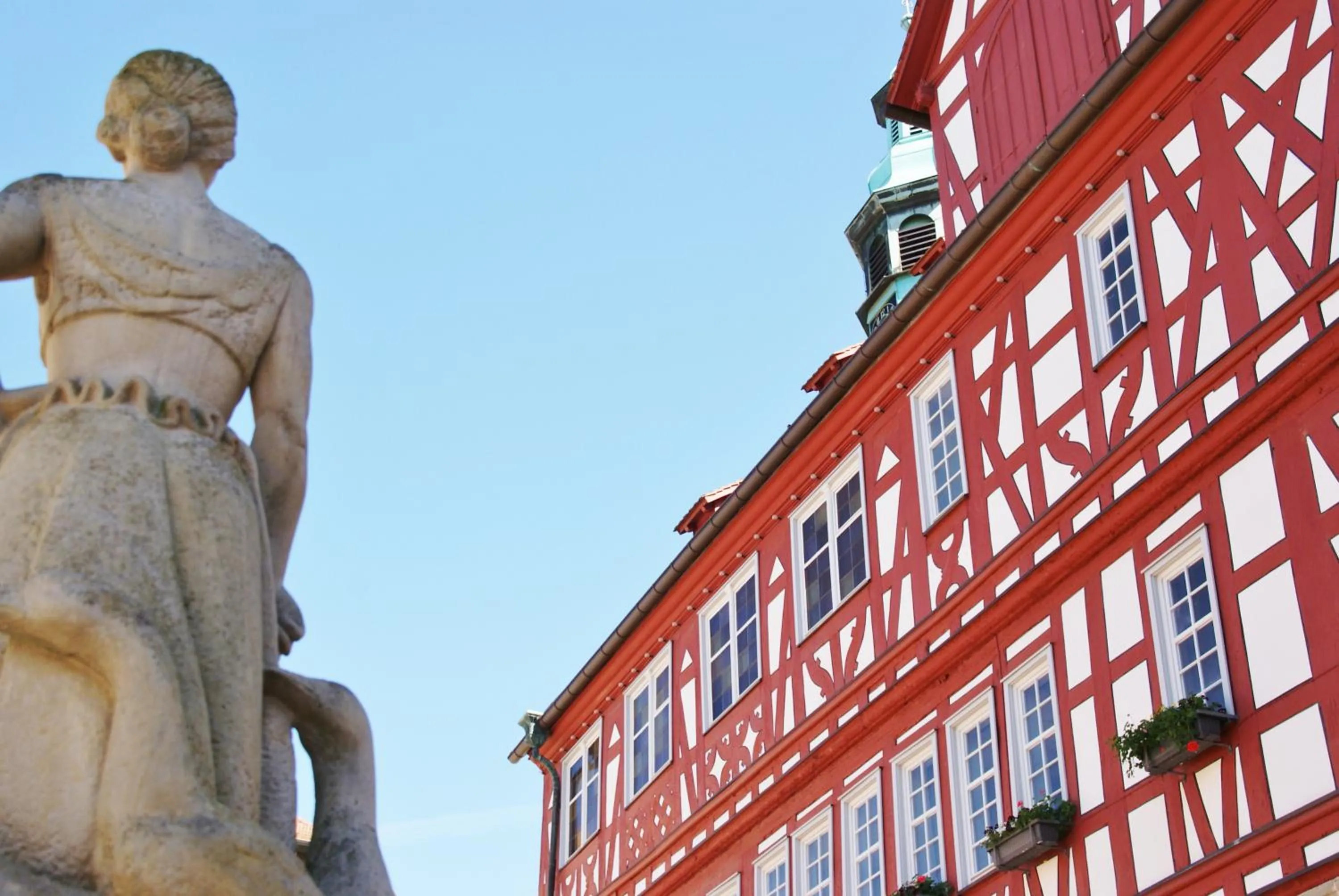 Staff in Taste Smart Hotel Backnang