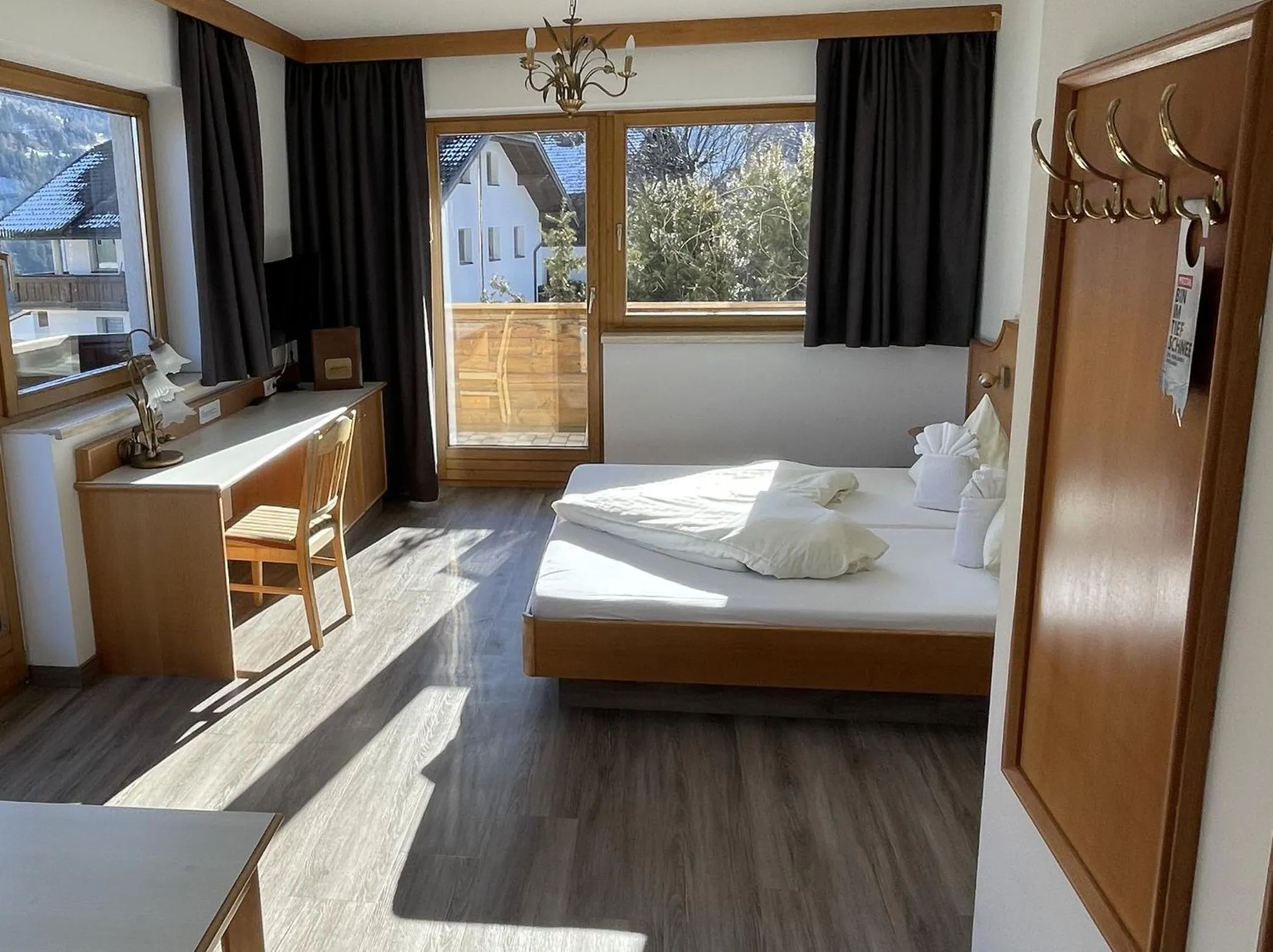 Photo of the whole room, Bed in Hotel Alpina nature-wellness