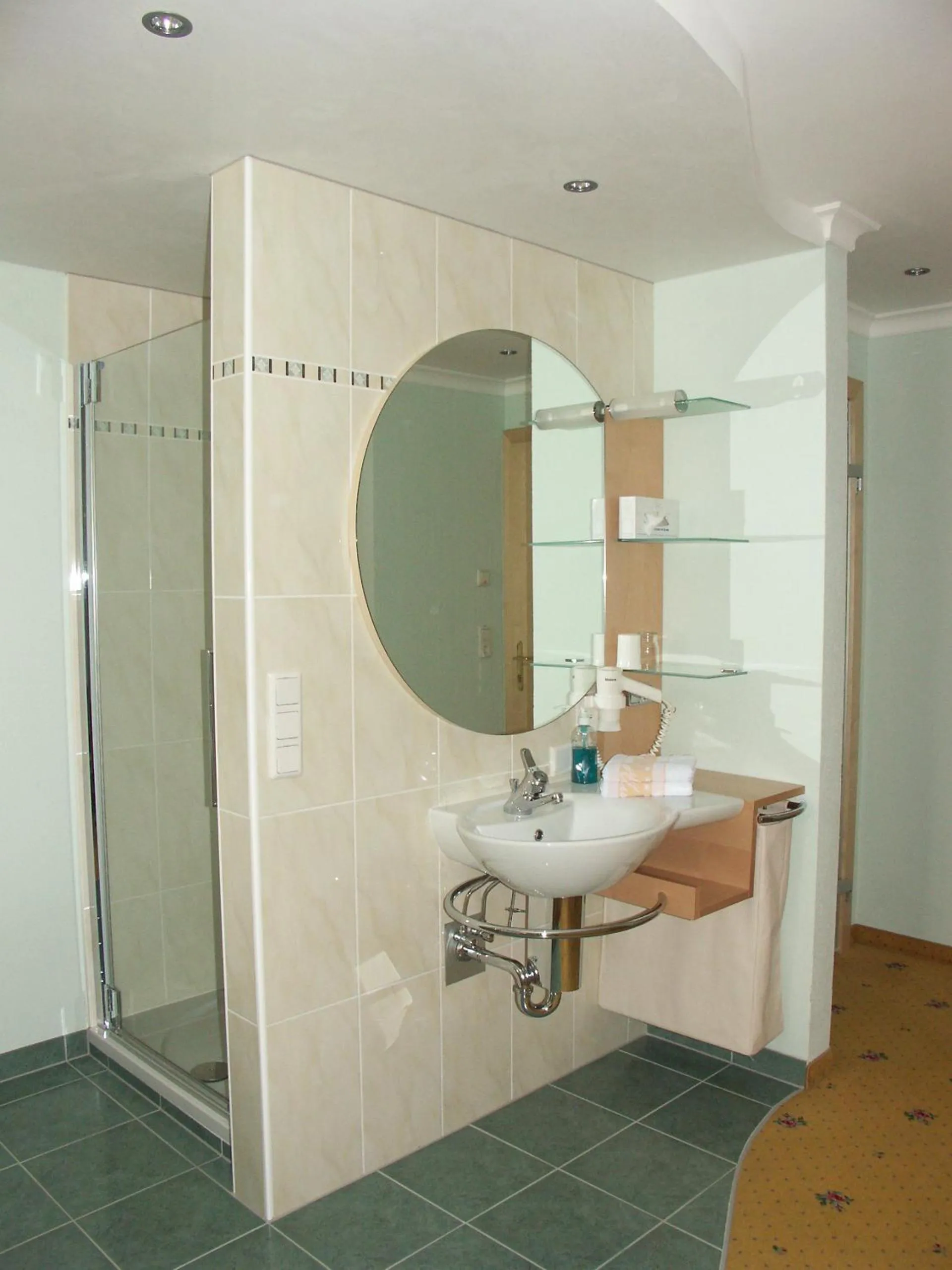 Photo of the whole room in Hotel Alpina nature-wellness