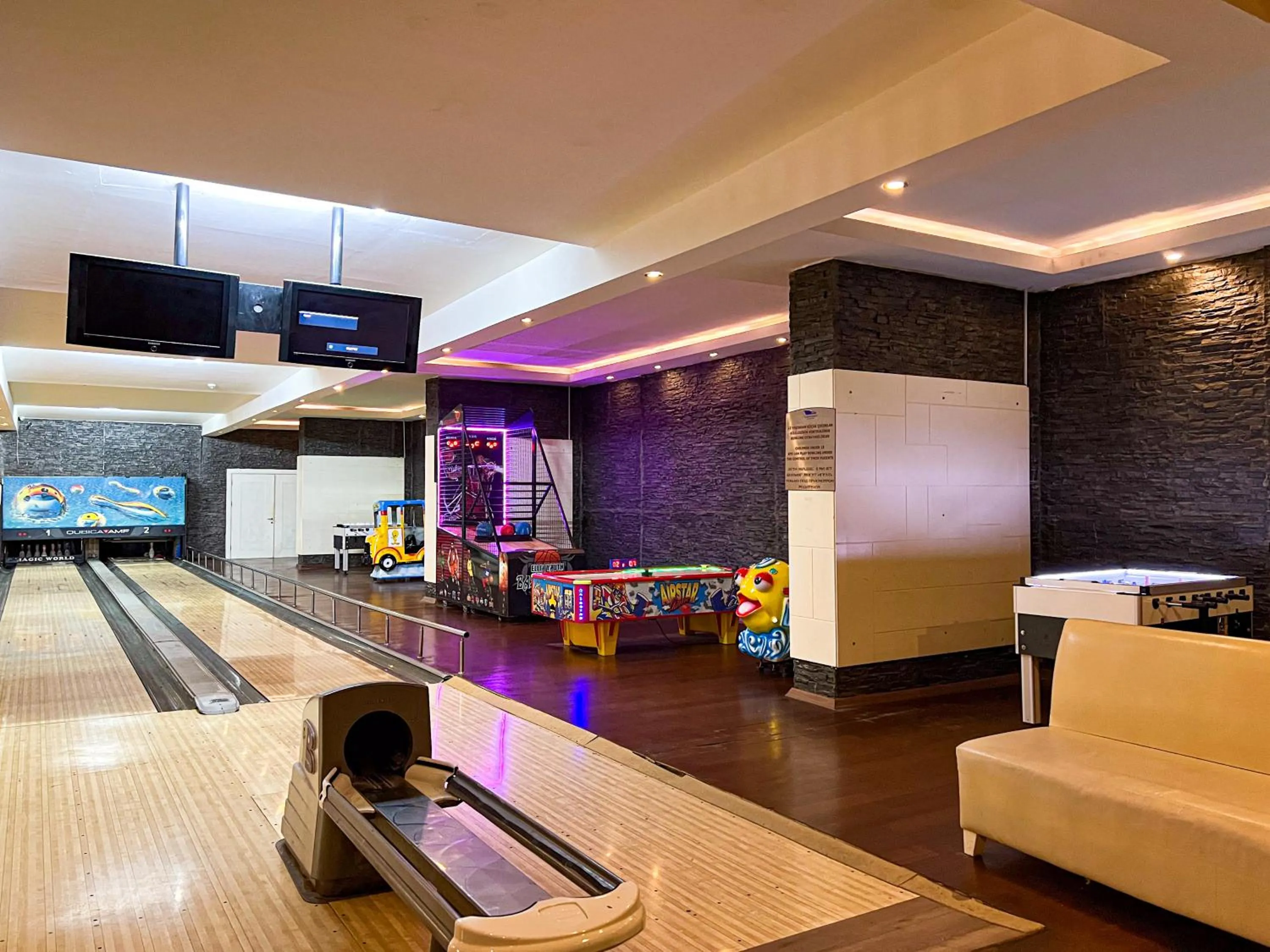 Children play ground in Transatlantik Hotel & Spa - Ultra All Inclusive