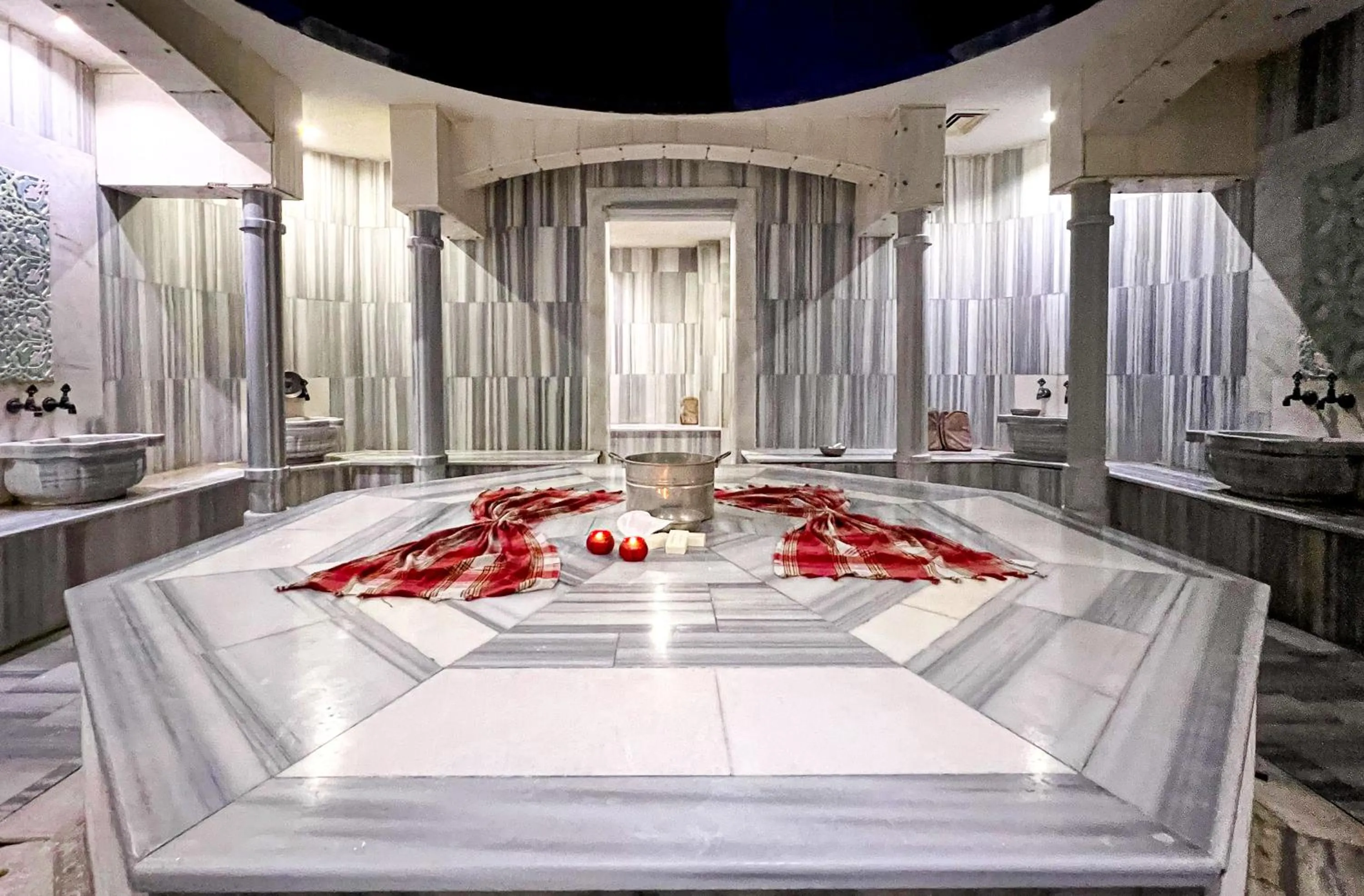 Public Bath in Transatlantik Hotel & Spa - Ultra All Inclusive