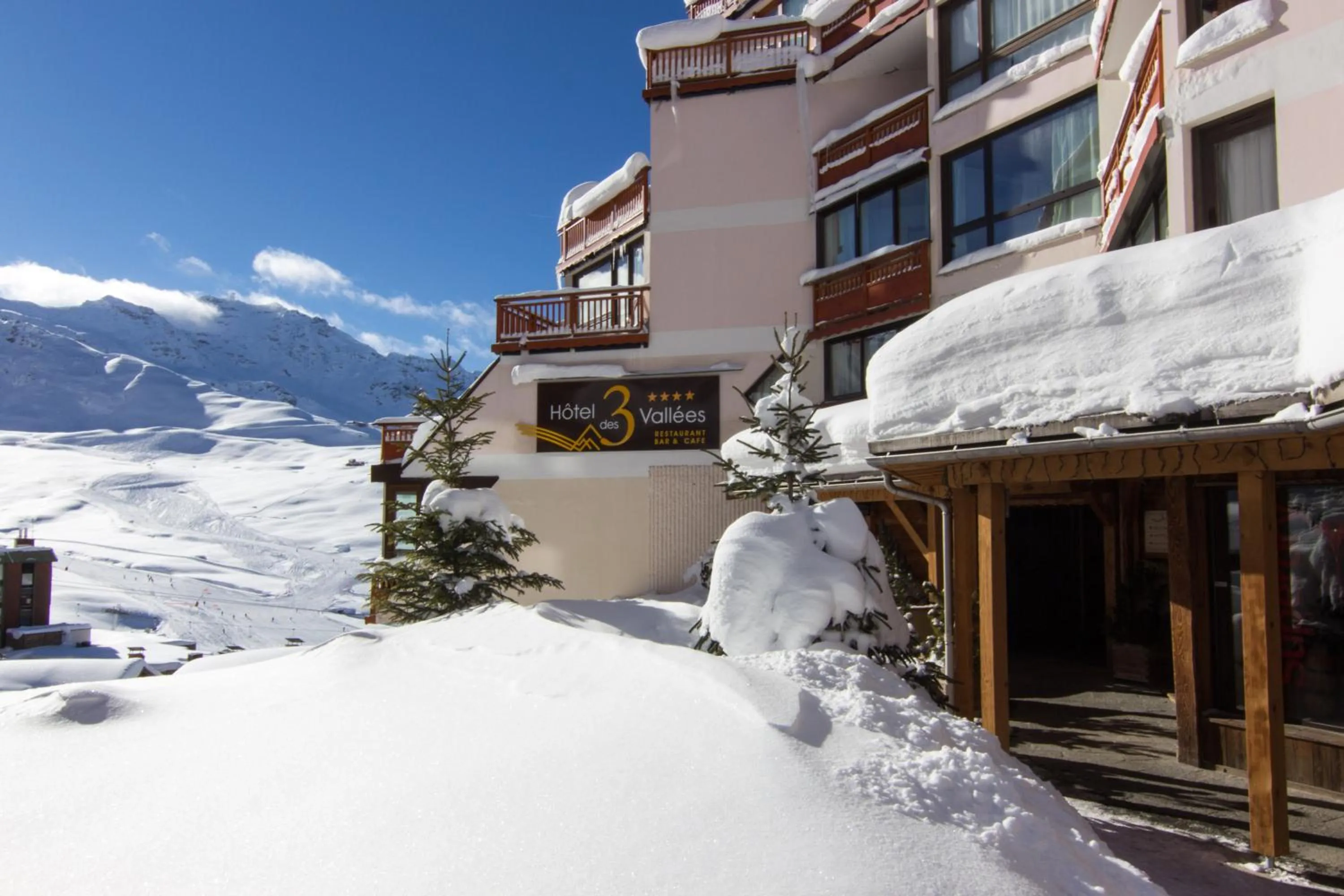 Property building in Hotel 3 Vallées Val Thorens