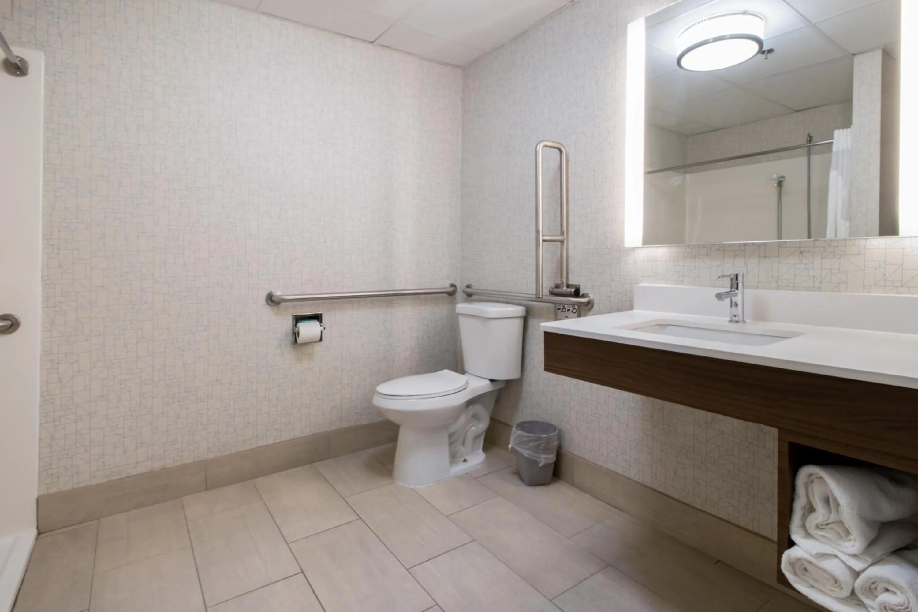Bathroom in Holiday Inn Express Hotel & Suites Swansea by IHG