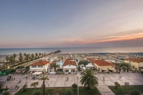 Grand Hotel & Riviera