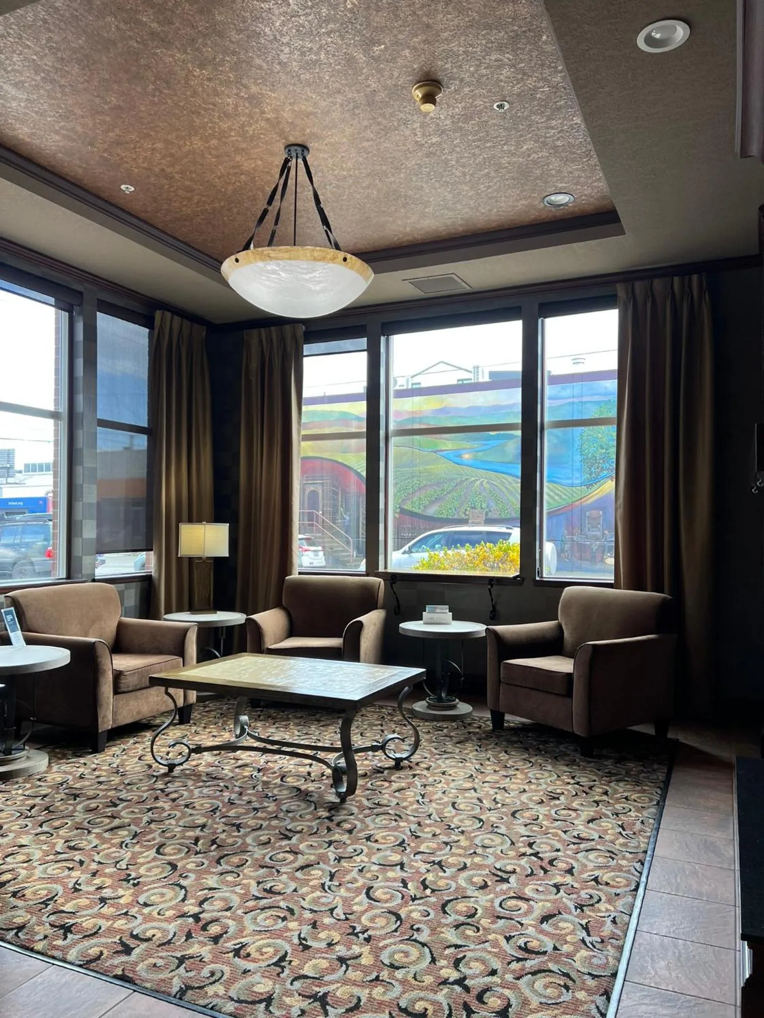 Lobby or reception in Holiday Inn Express Hotel & Suites Portland-Northwest Downtown by IHG
