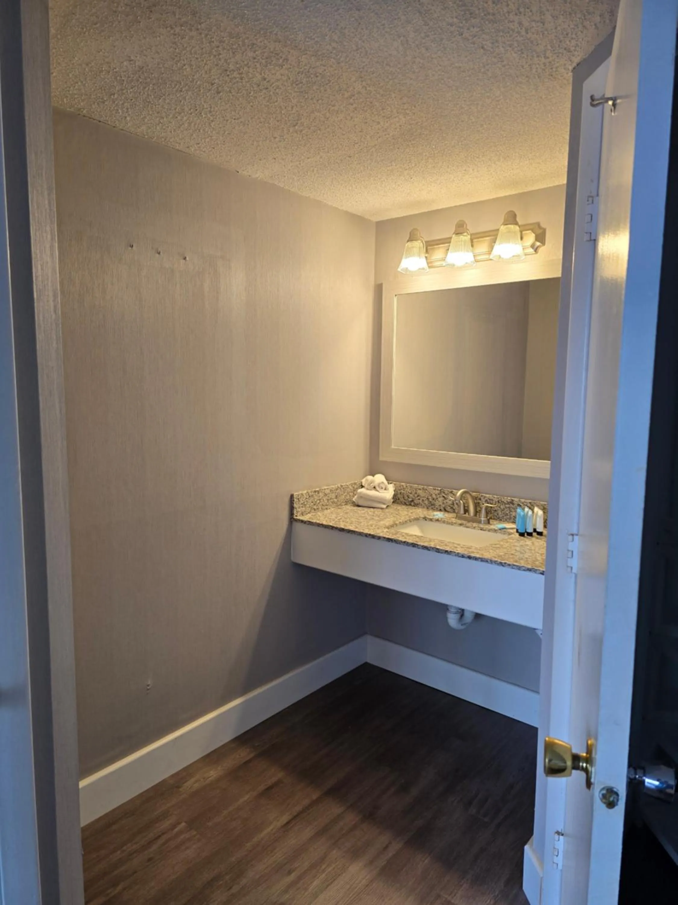 Bathroom in Georgian Lakeside Resort