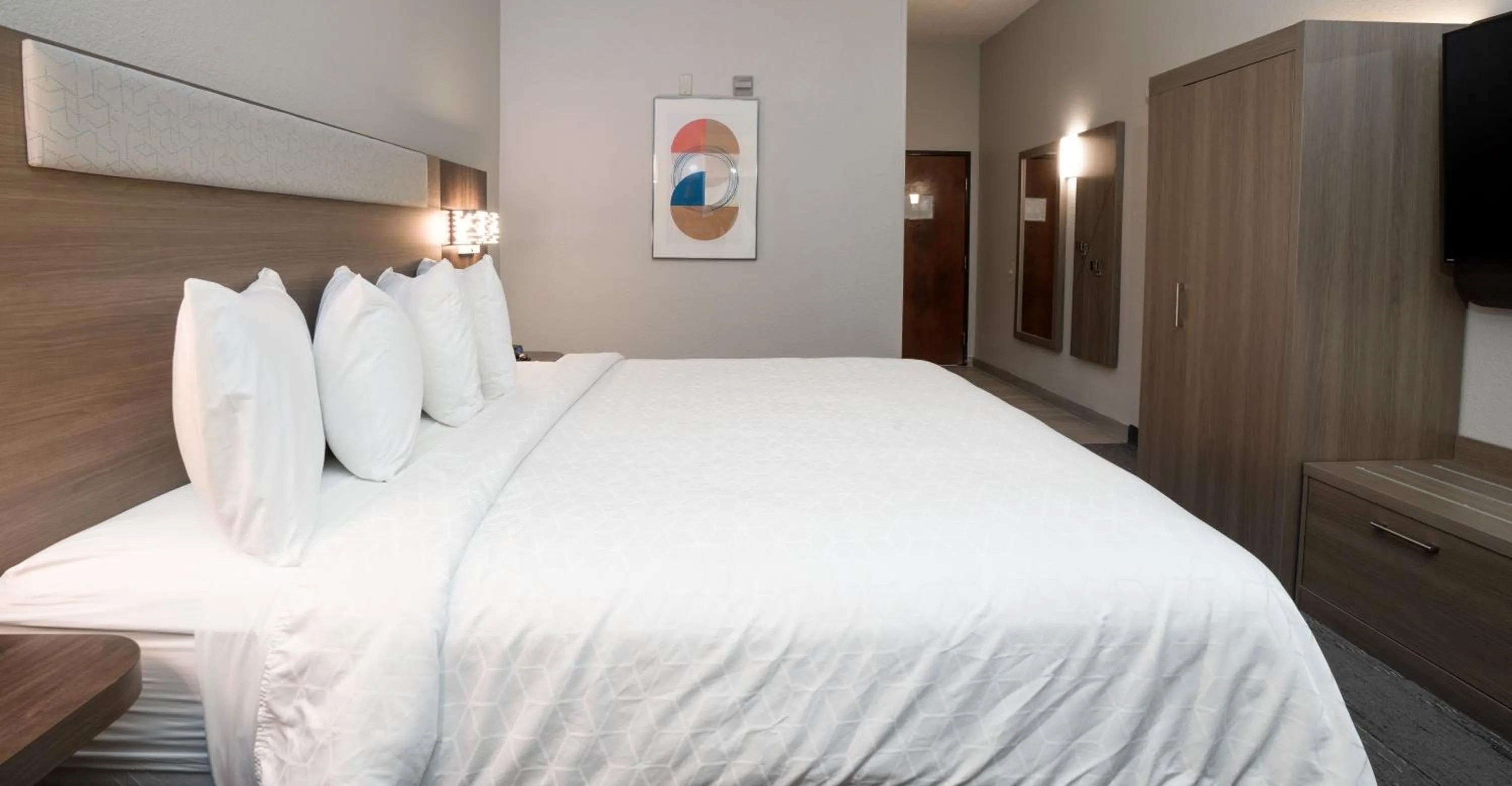 Bed in Holiday Inn Express Hotel & Suites Orange City - Deltona by IHG