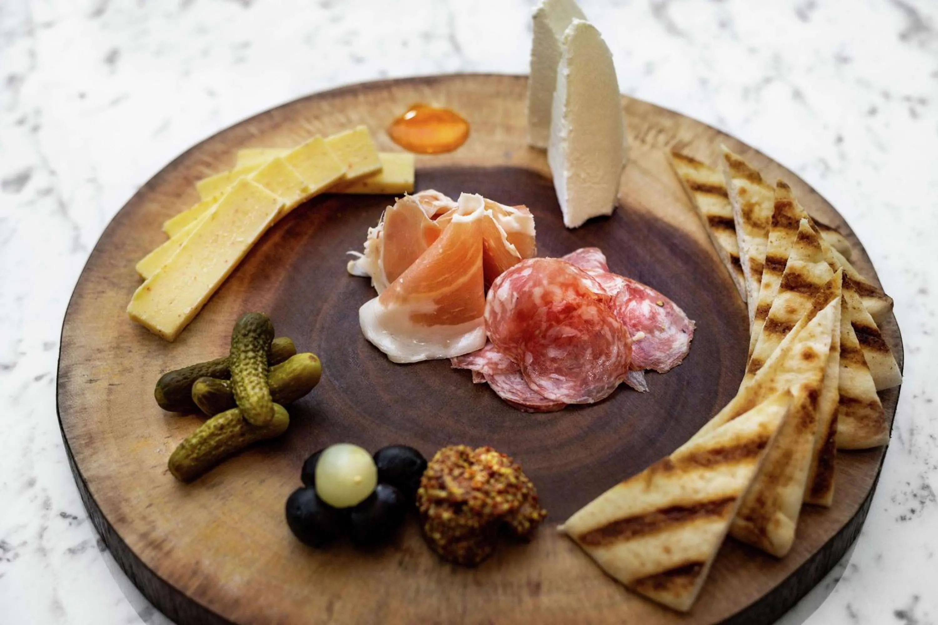 Lounge or bar in DoubleTree by Hilton Manchester Downtown