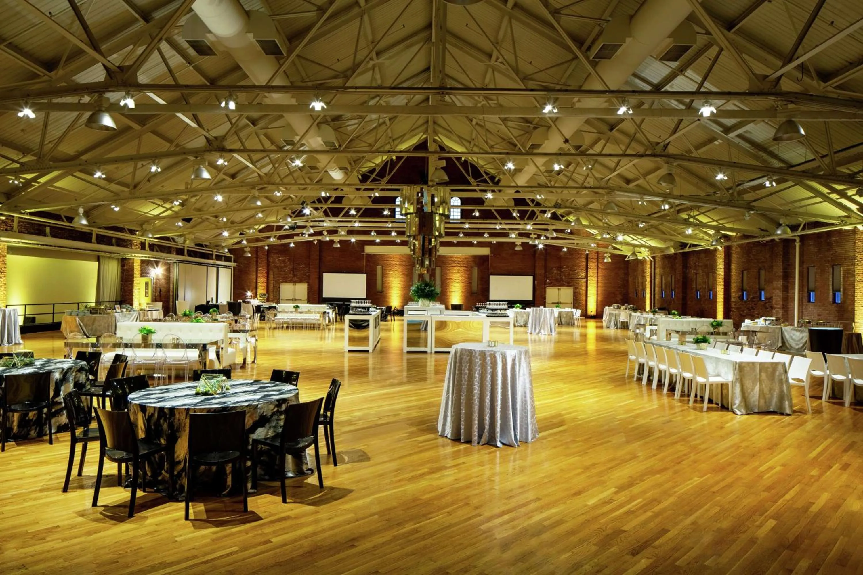 Meeting/conference room in DoubleTree by Hilton Manchester Downtown