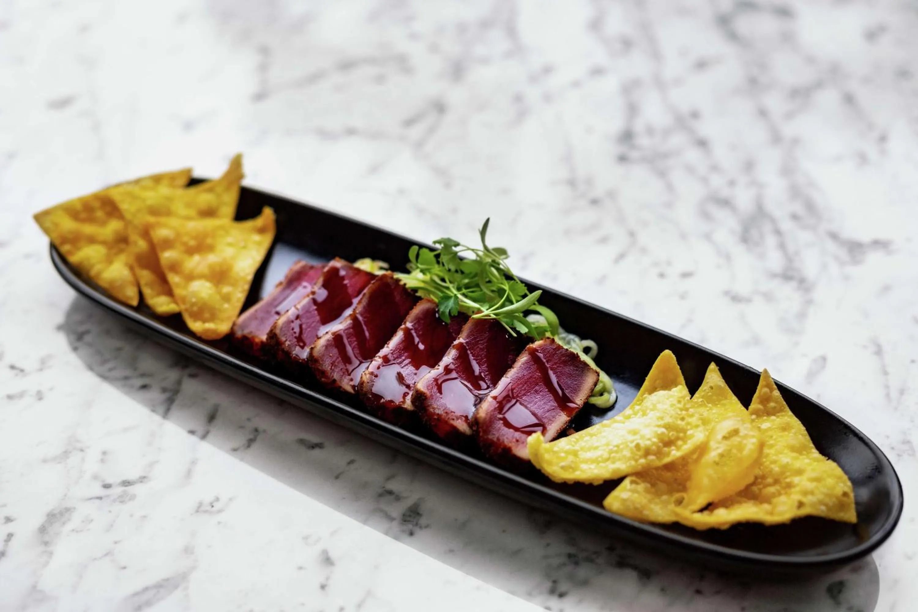 Lounge or bar in DoubleTree by Hilton Manchester Downtown