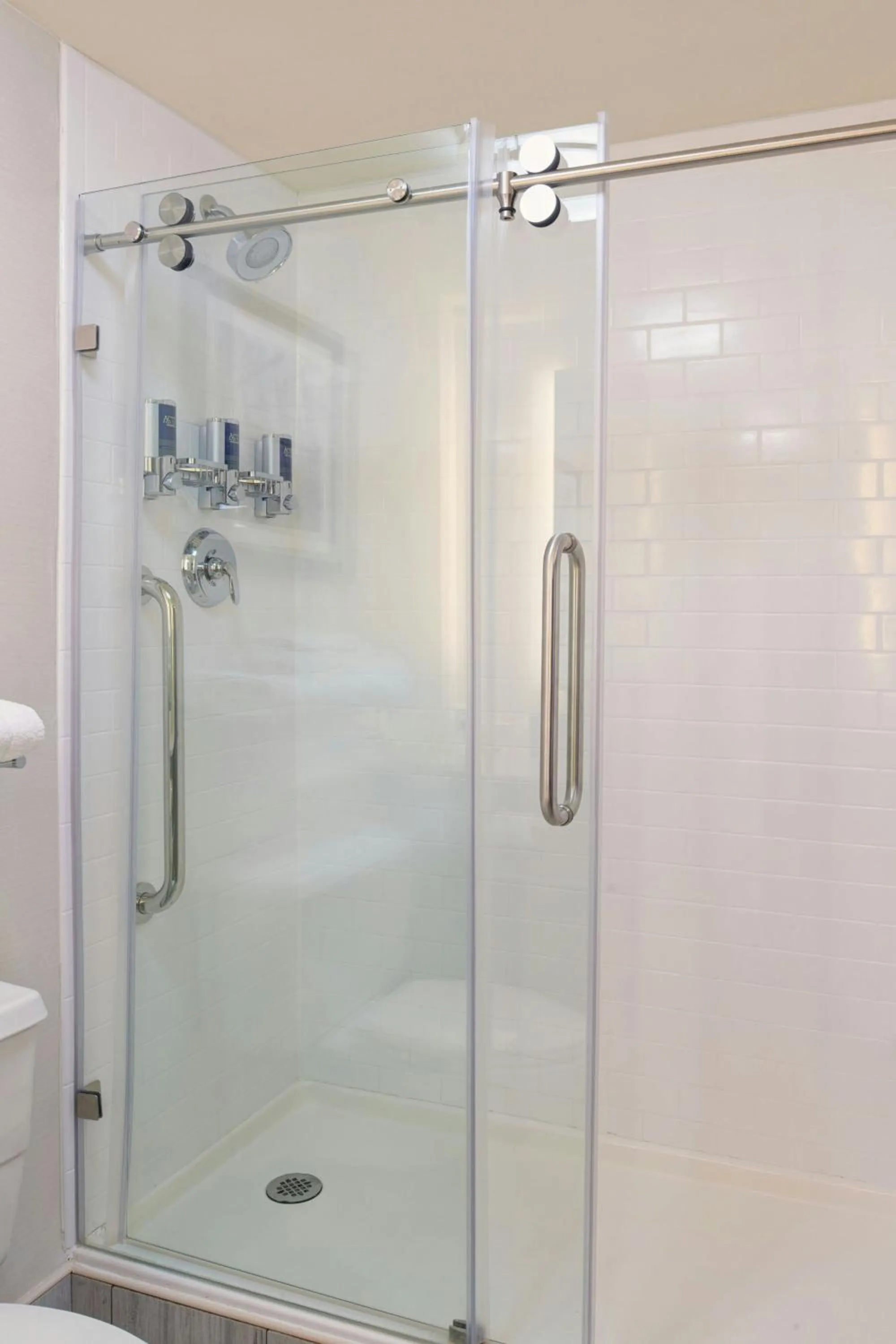 Bathroom in Four Points by Sheraton Detroit Novi