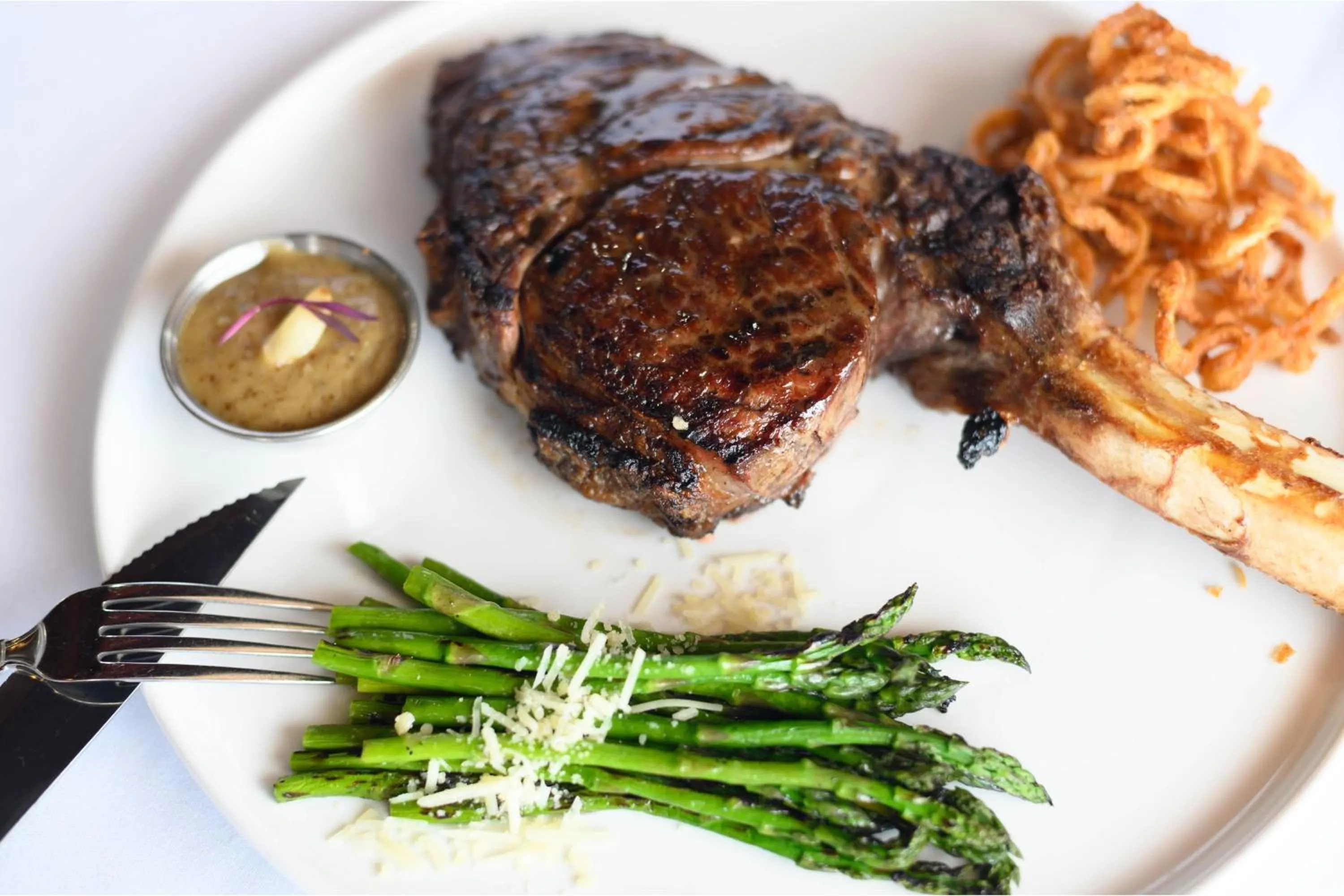 Restaurant/places to eat in Four Points by Sheraton Detroit Novi