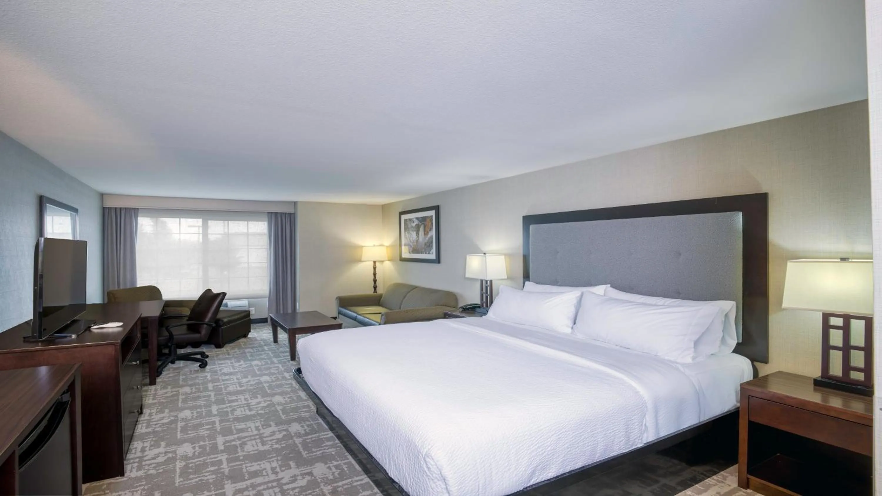 Photo of the whole room, Bed in Holiday Inn West Yellowstone by IHG