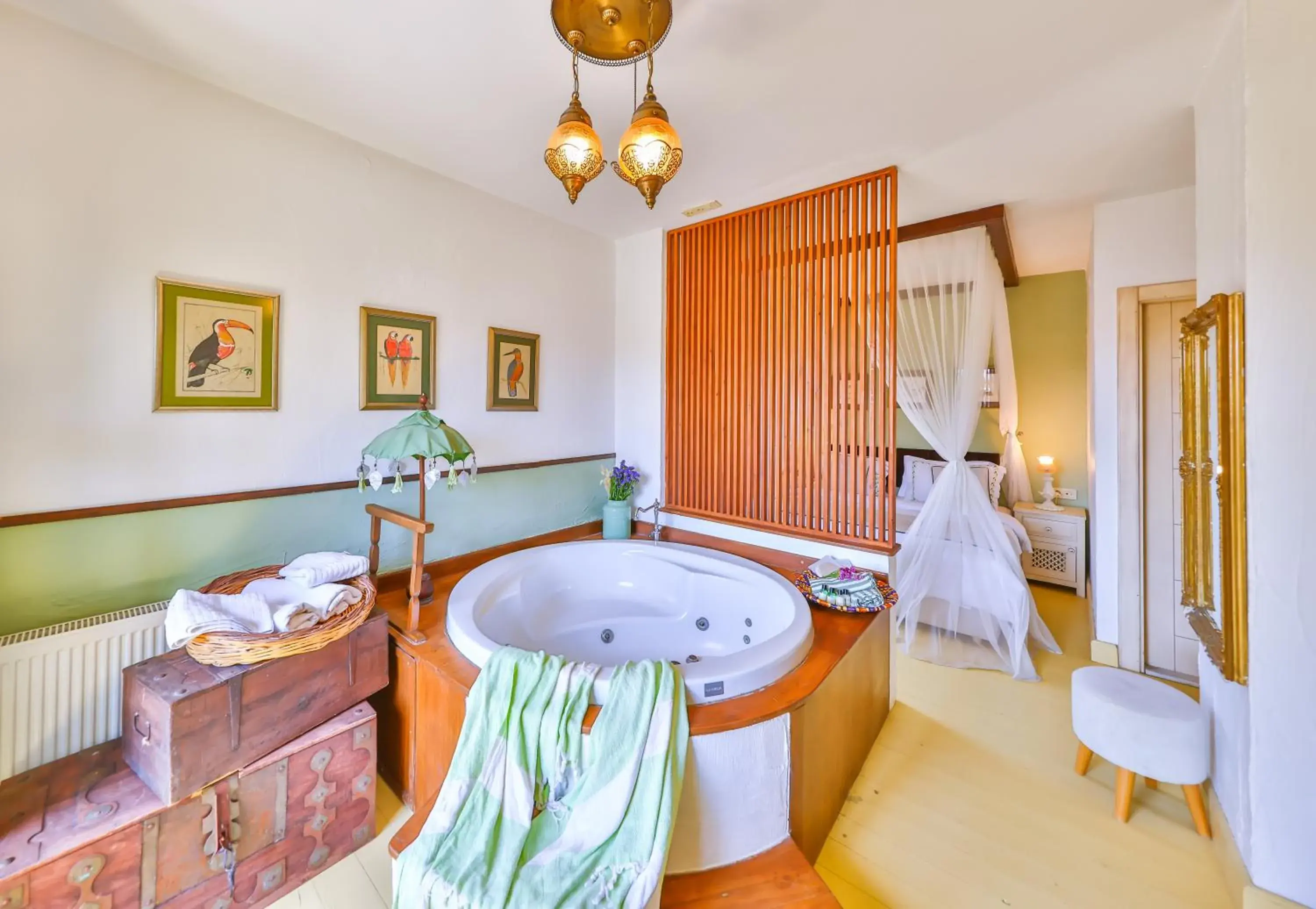 Deluxe Suite with Garden, Terrace, Fireplace & Jakuzzi in Palas Alaçatı - Adult Only Deluxe Suite with Garden, Terrace, Fireplace & Jakuzzi in Palas Alaçatı - Adult Only