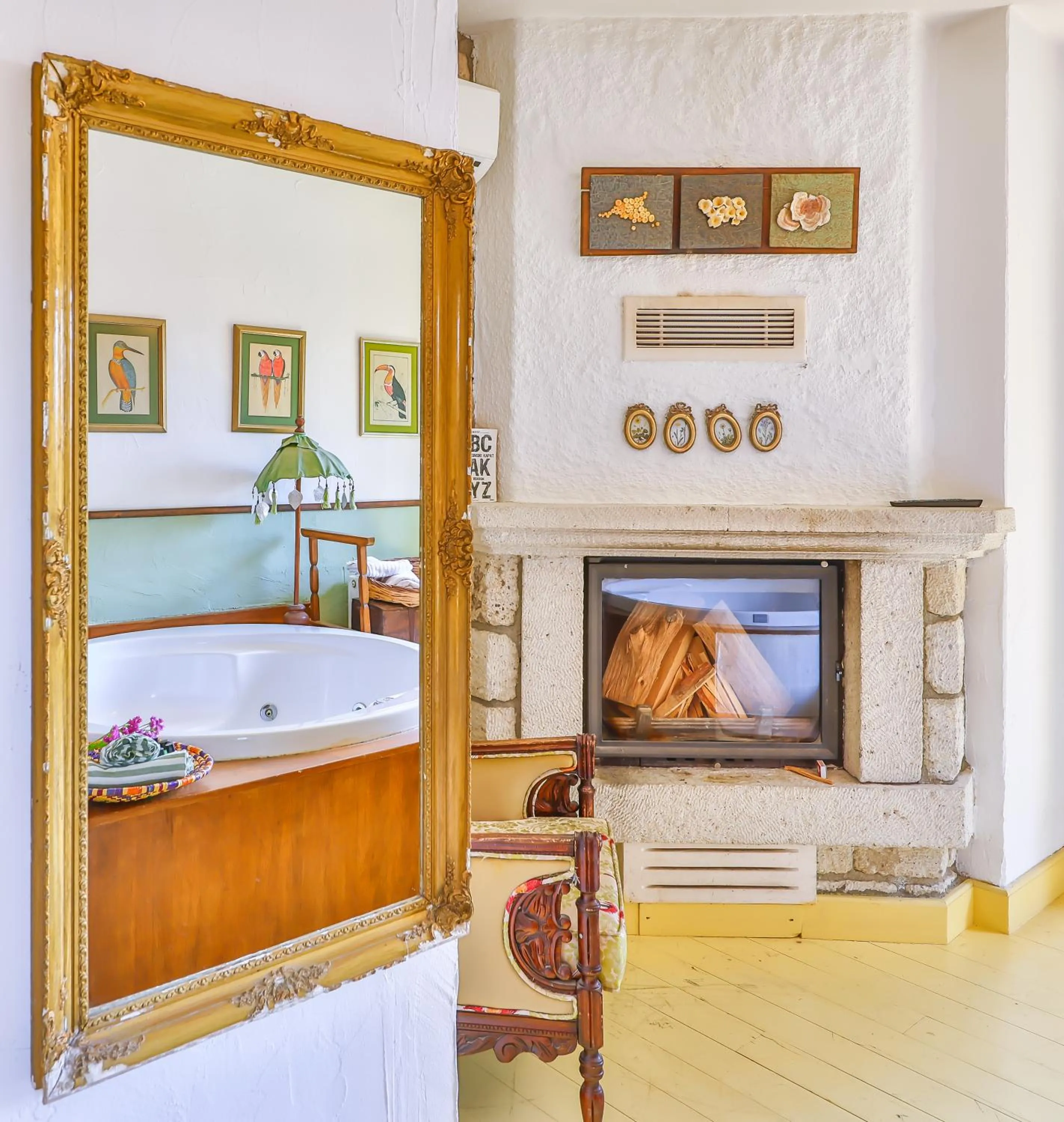 Living room, Bed in Palas Alaçatı - Adult Only