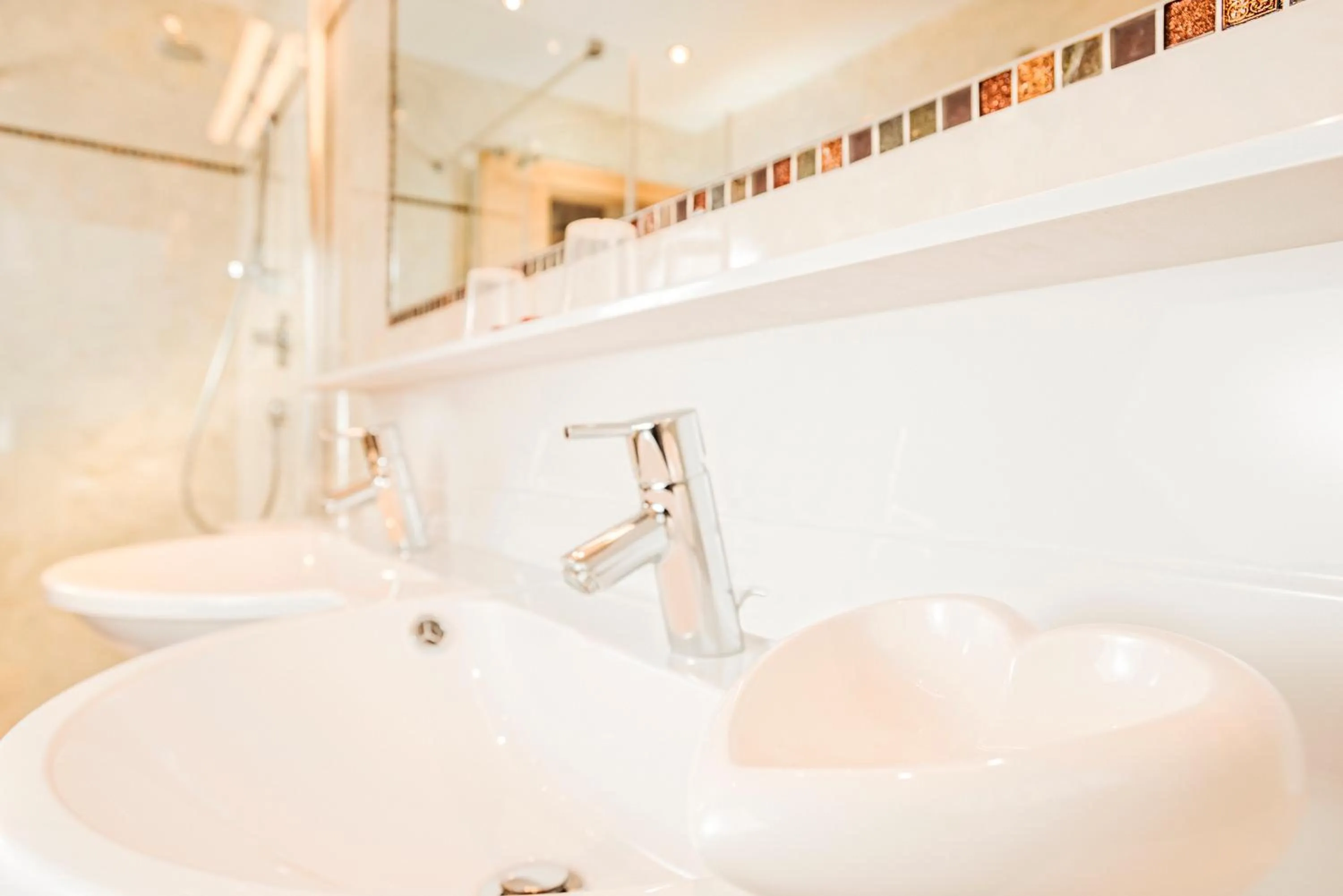 Bathroom in Hotel Alpenhof Kristall