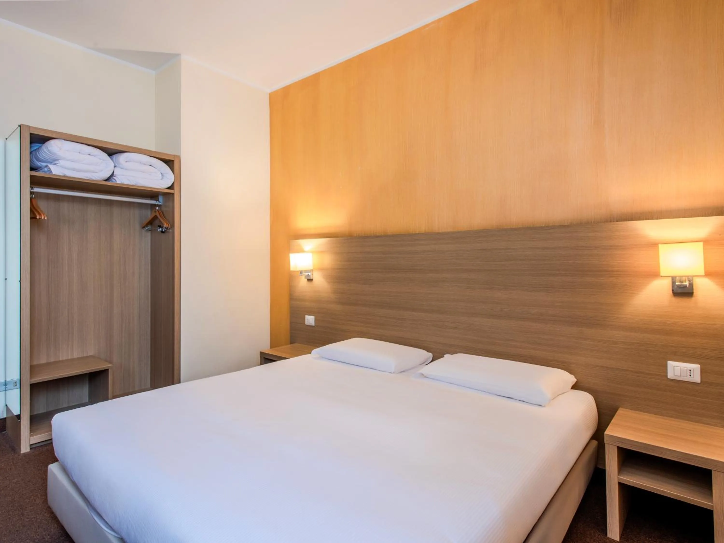 Bed in B&B HOTEL Calenzano First