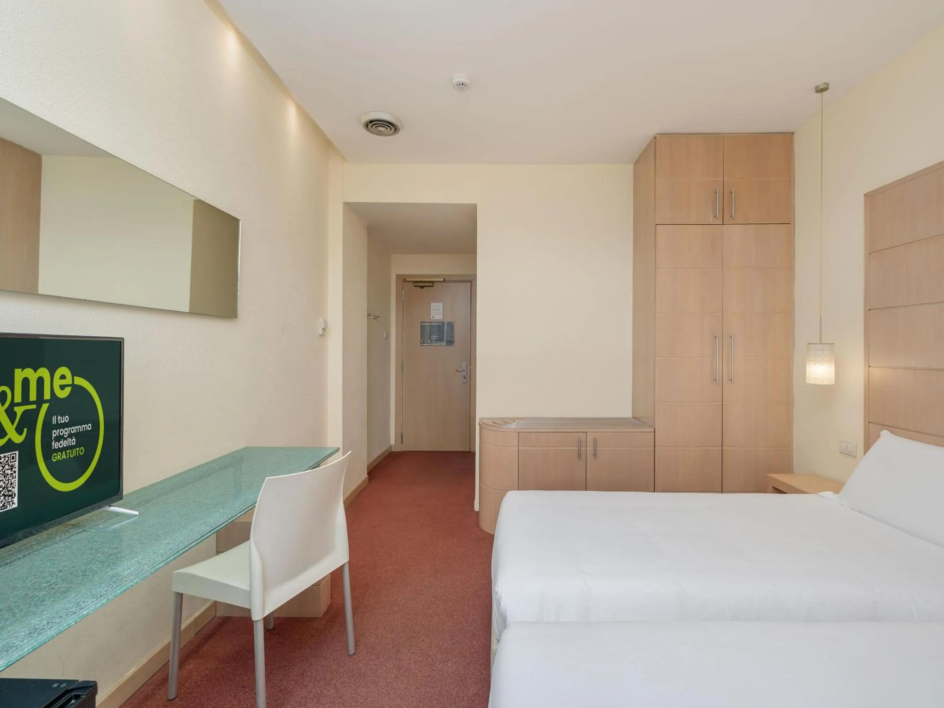 Photo of the whole room, Bed in B&B HOTEL Calenzano First