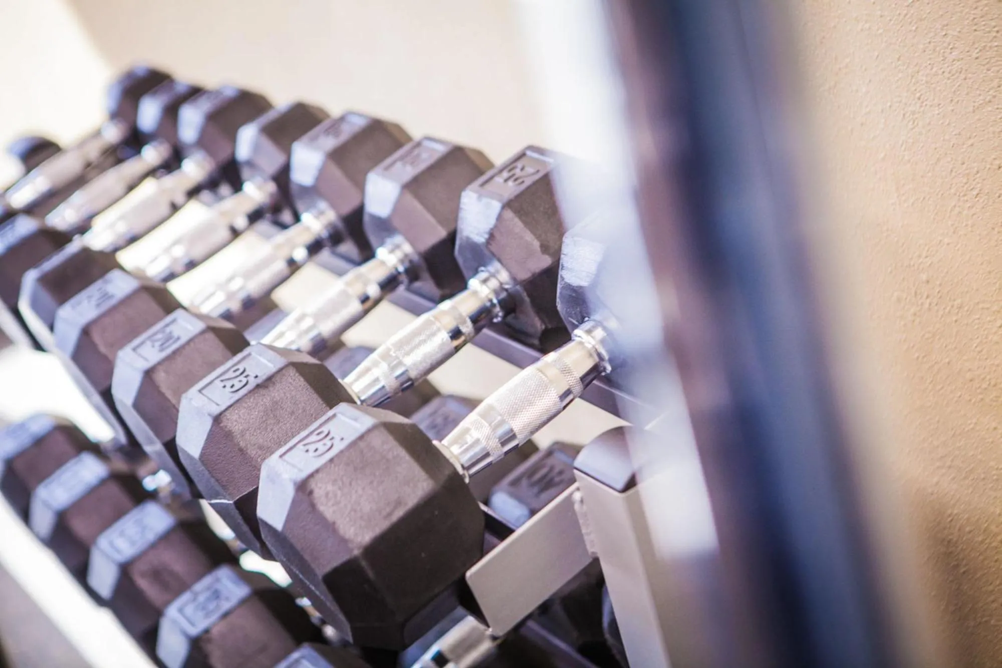 Fitness centre/facilities in Holiday Inn Des Moines-Downtown-Mercy Campus by IHG
