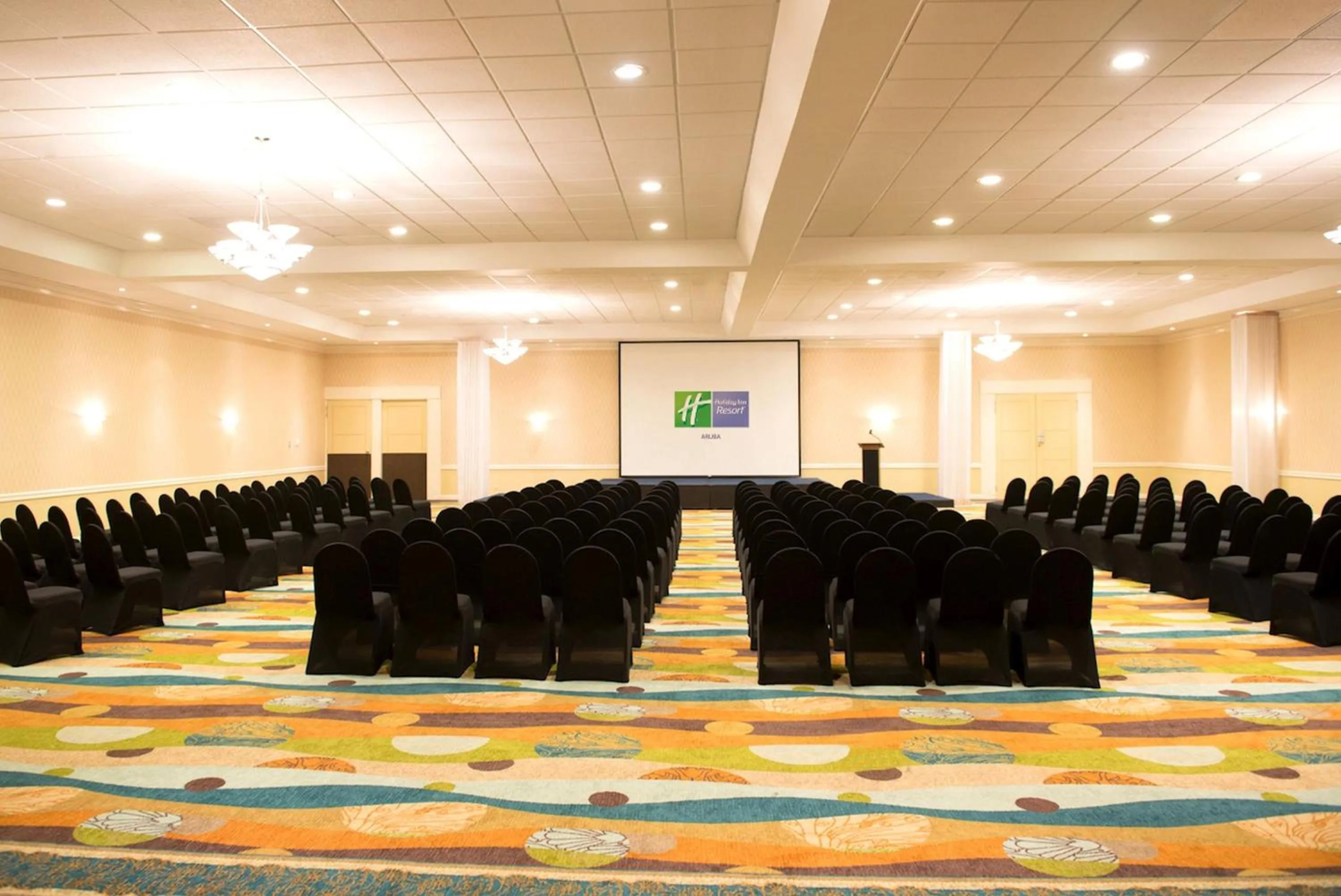 Meeting/conference room in Holiday Inn Resort Aruba - Beach Resort & Casino by IHG