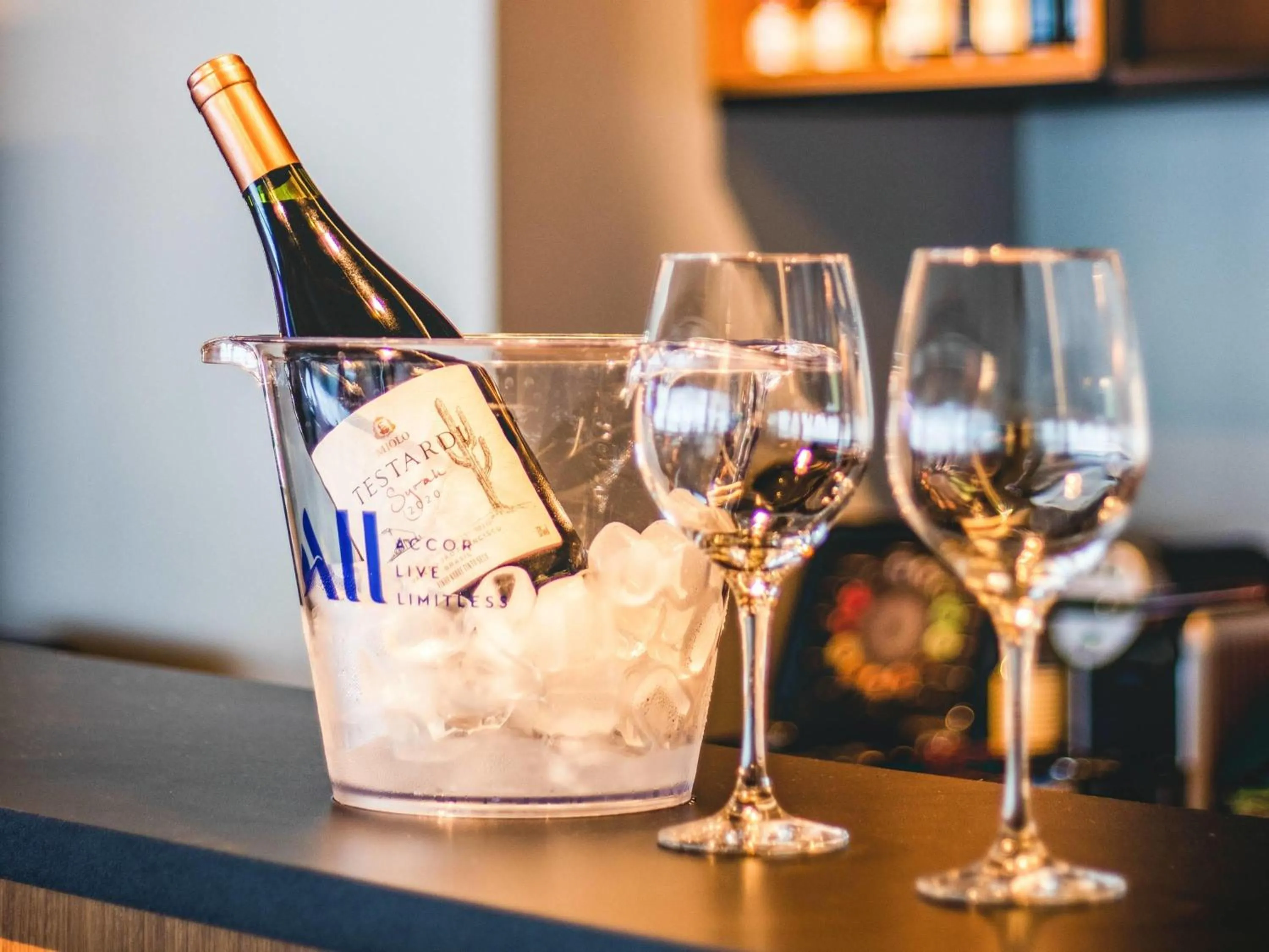 Lounge or bar in ibis Petrolina