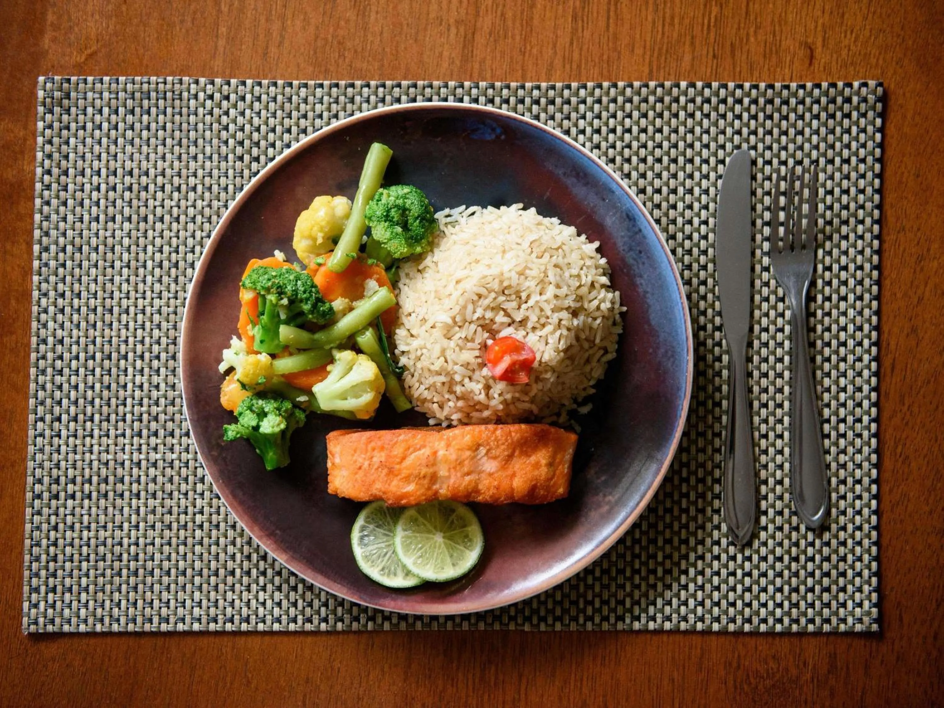 Restaurant/places to eat in ibis Curitiba Batel