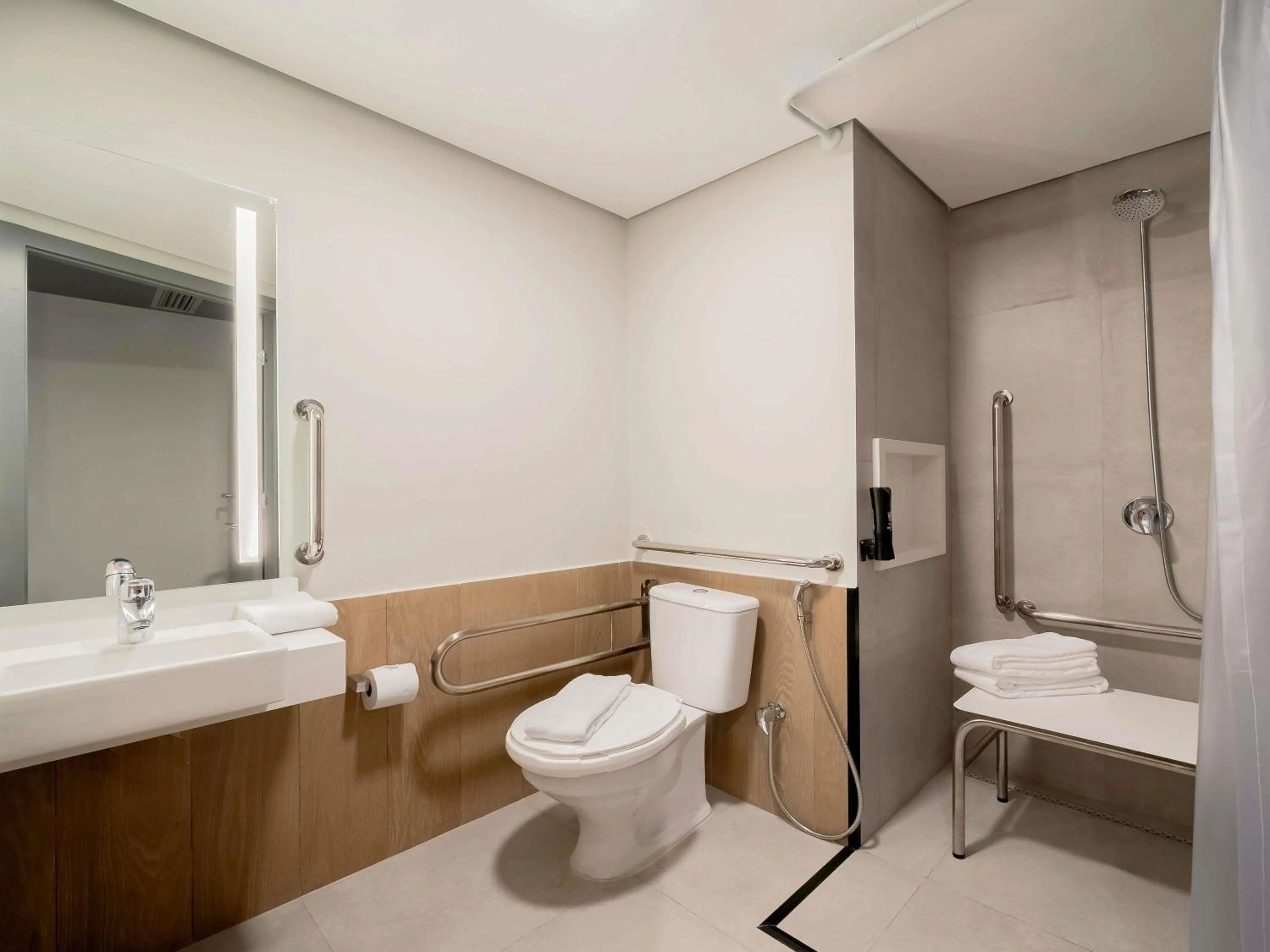 Bedroom in ibis Sao Paulo Paulista