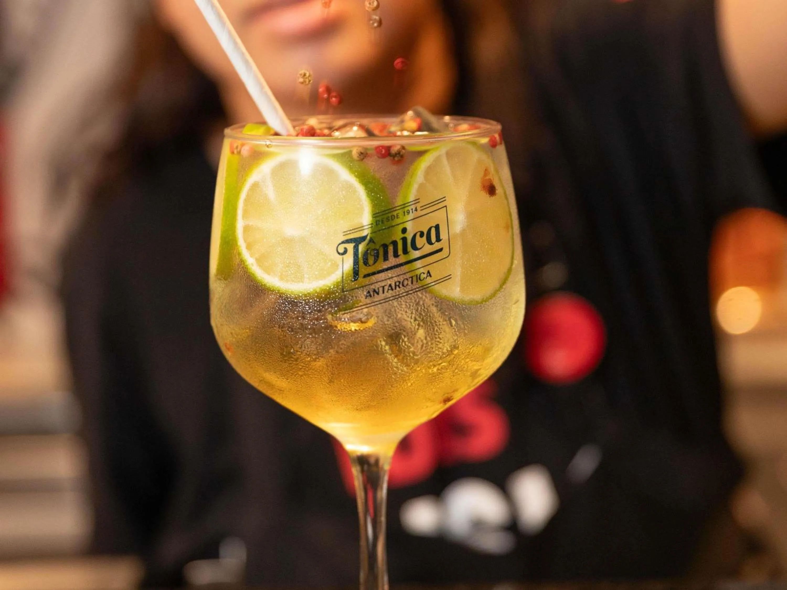 Lounge or bar in ibis Sao Paulo Paulista