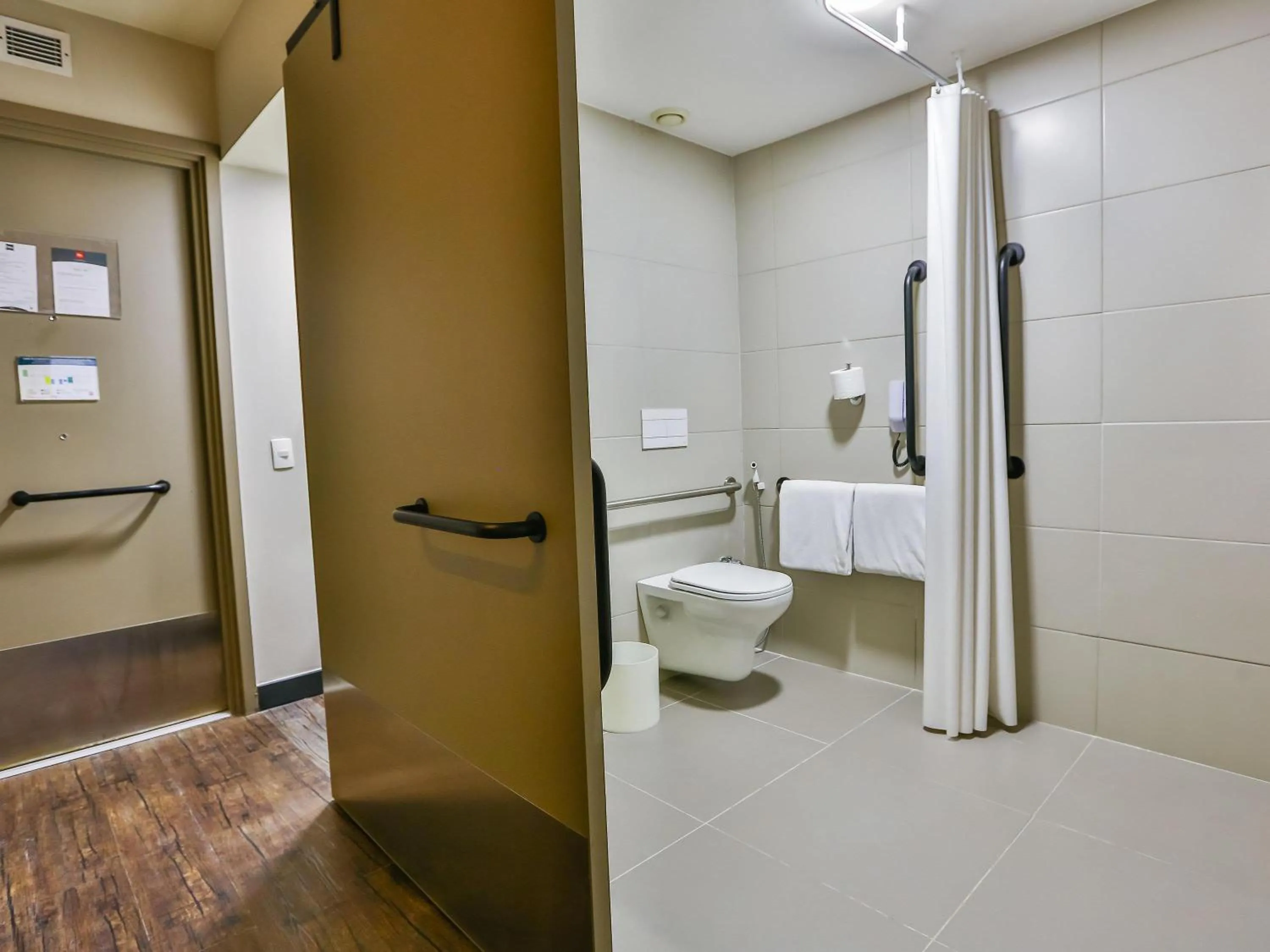 Bedroom in ibis Sao Paulo Morumbi