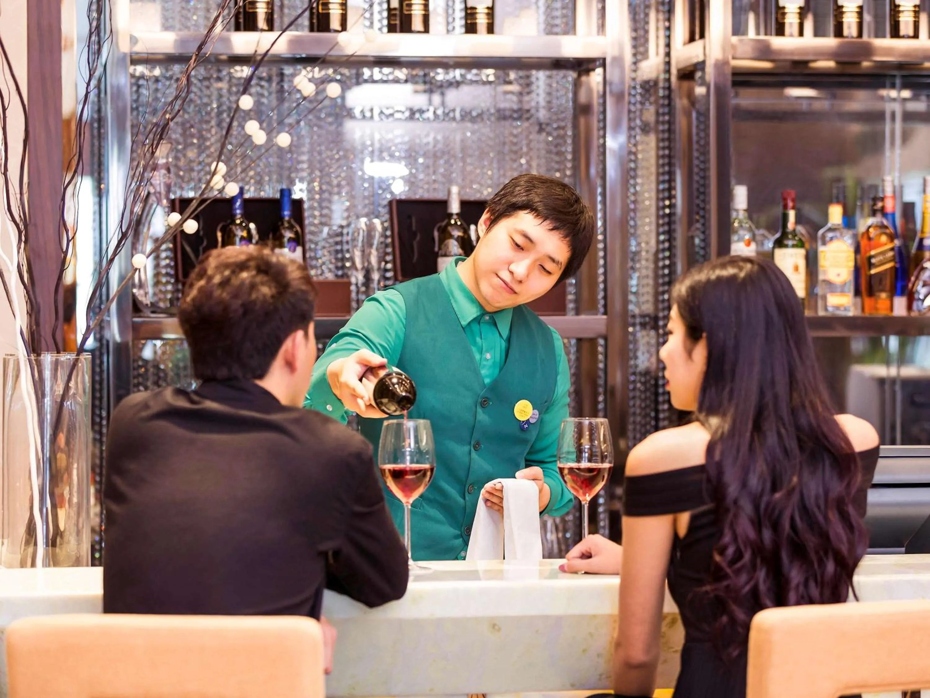 Lounge or bar in Novotel Daqing Haofang