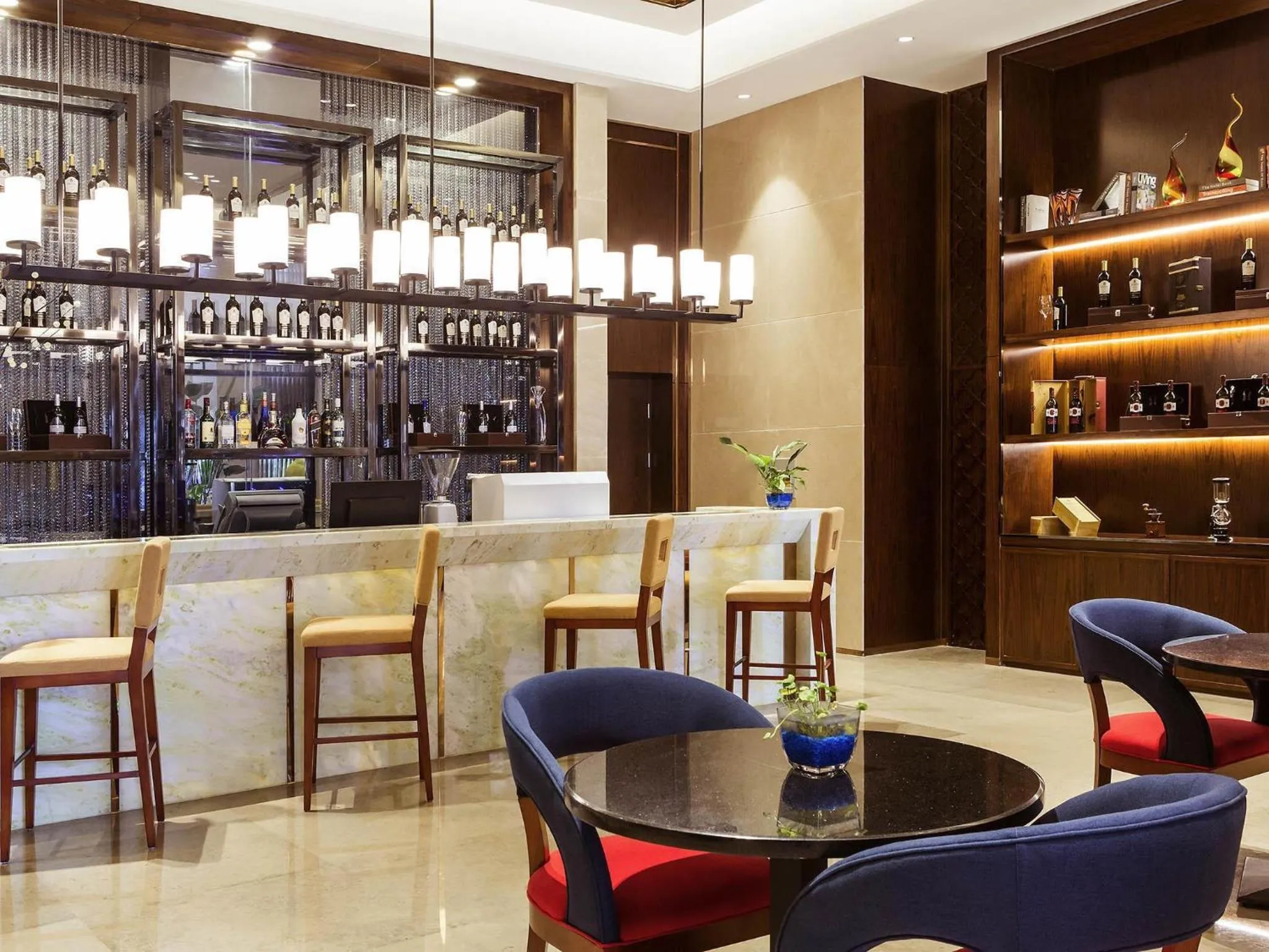 Lounge or bar in Novotel Daqing Haofang
