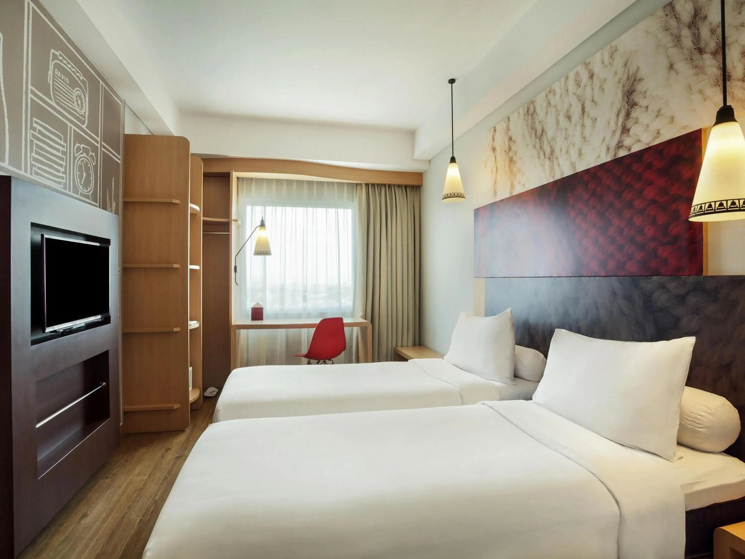 Bedroom, Bed in ibis Yogyakarta Adi Sucipto