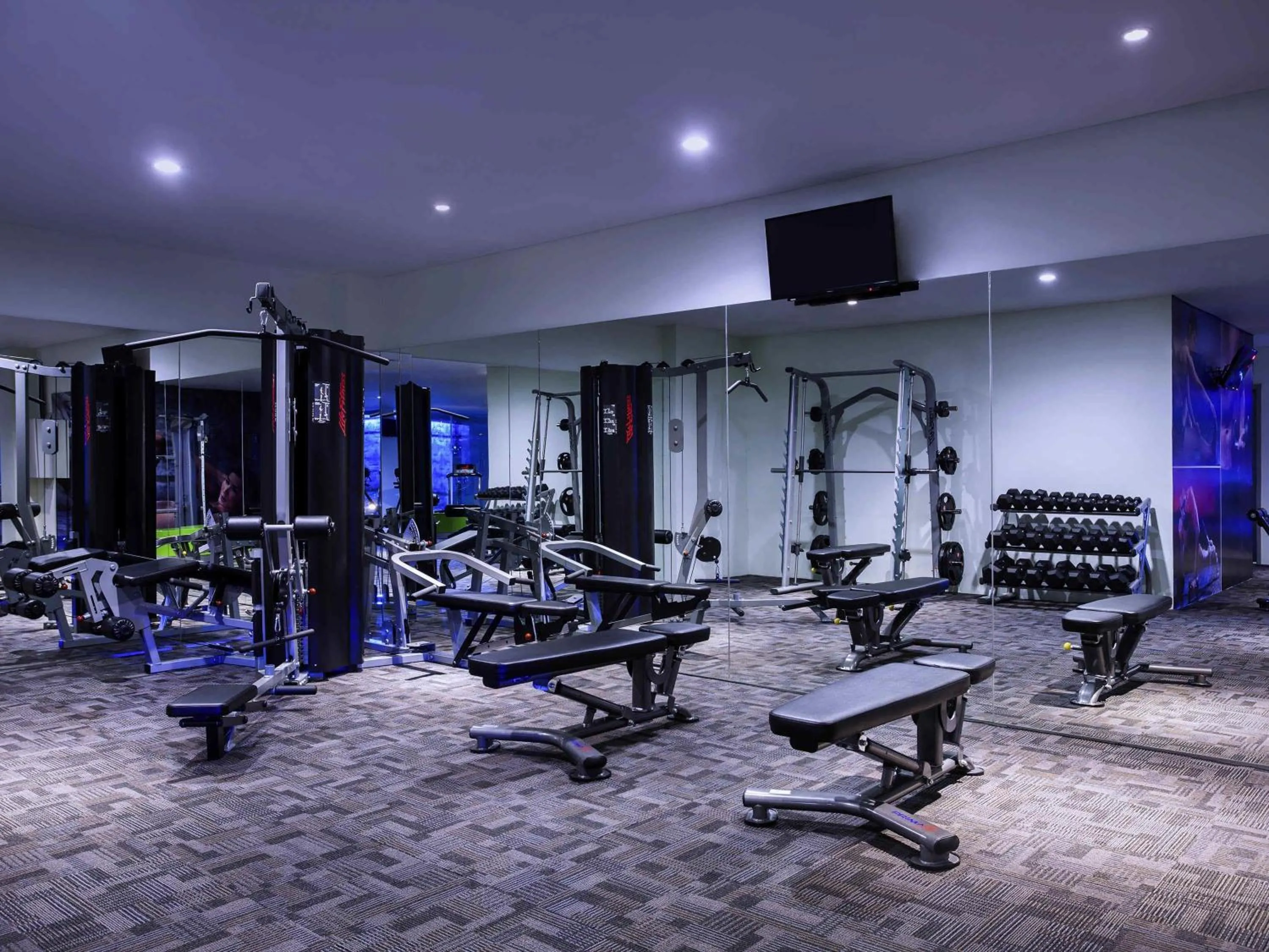 Fitness centre/facilities in Grand Mercure Yogyakarta Adi Sucipto