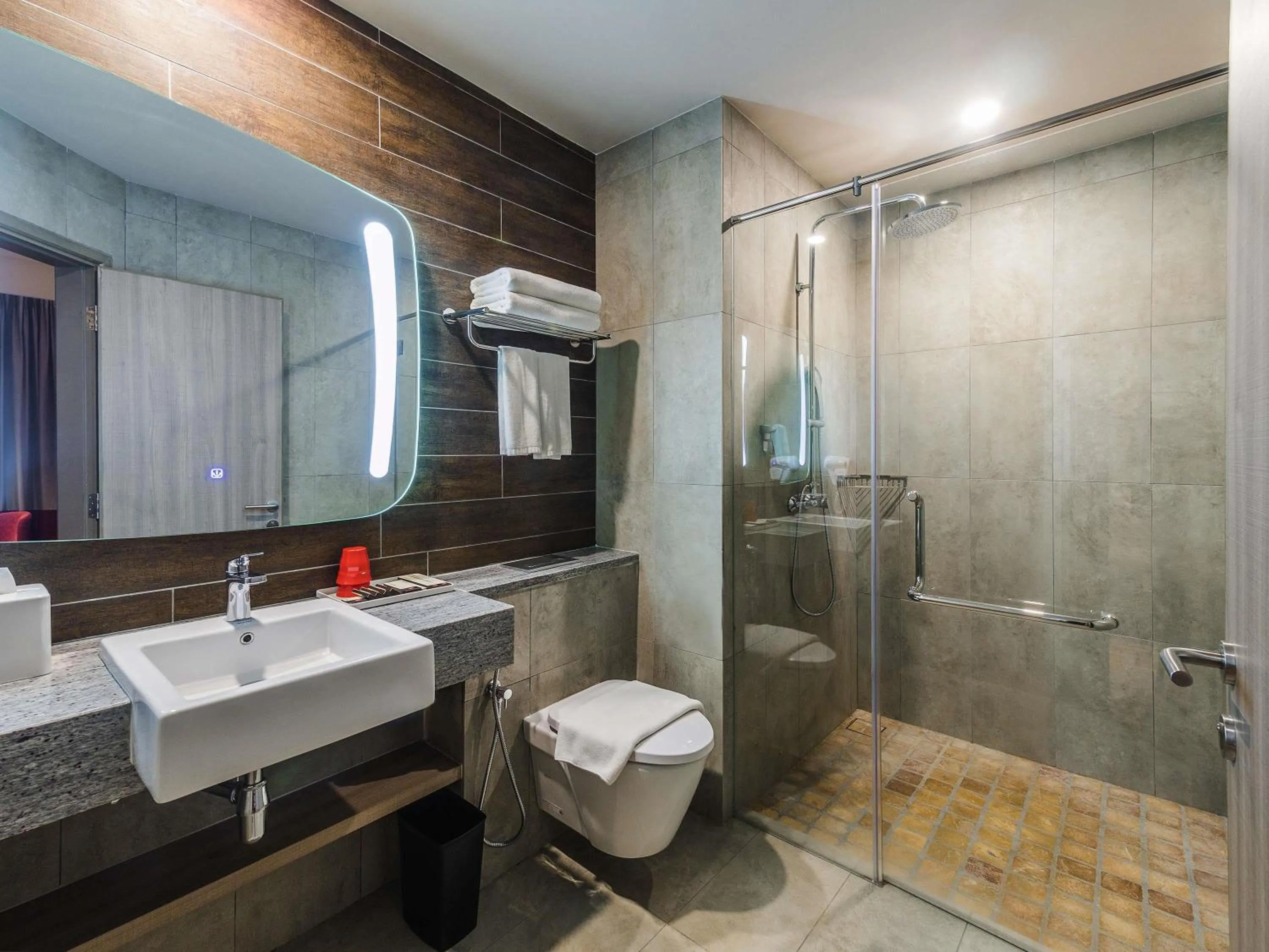 Bedroom in Ibis Melaka