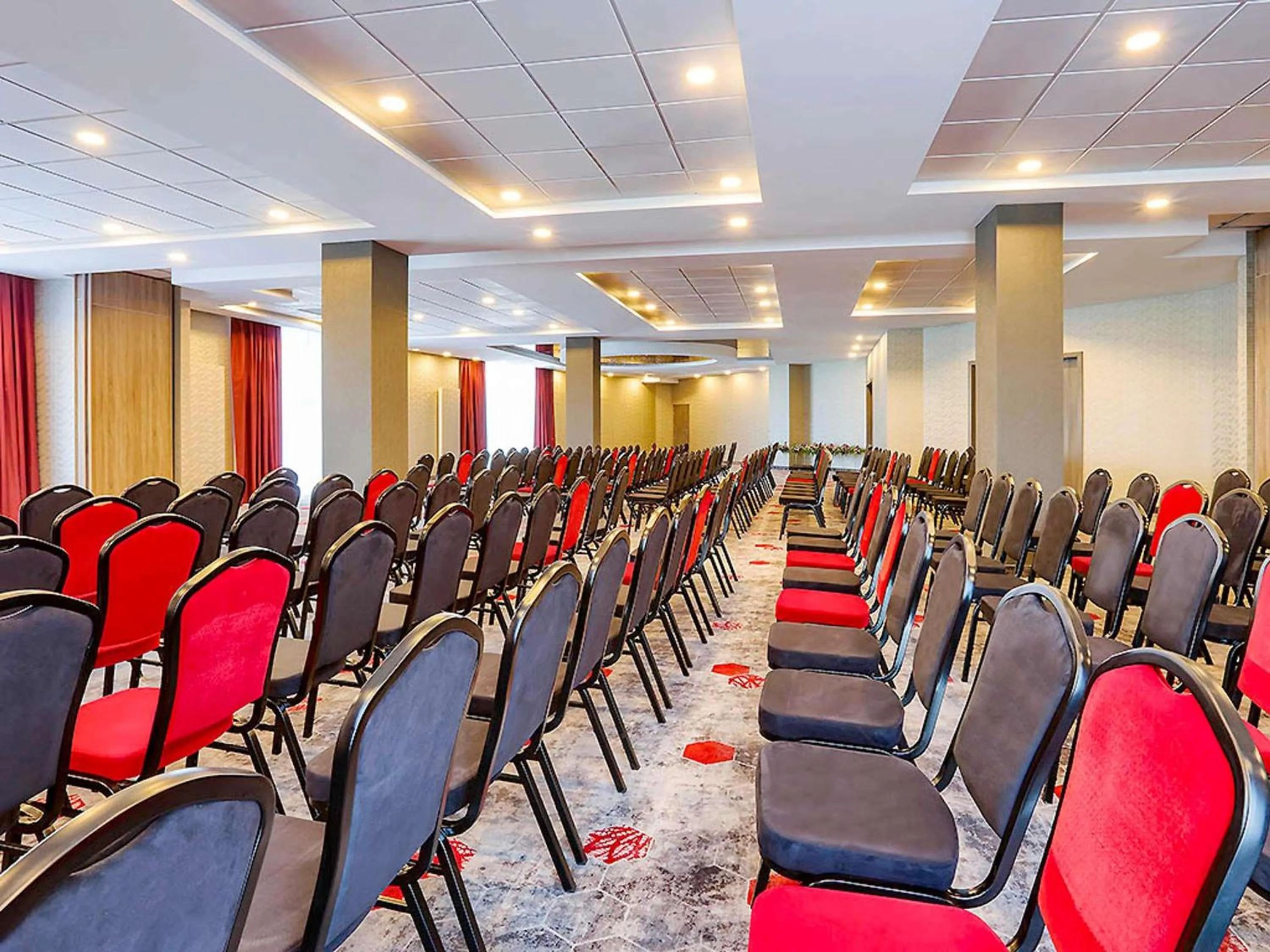 Meeting/conference room in ibis Styles Nowy Sacz