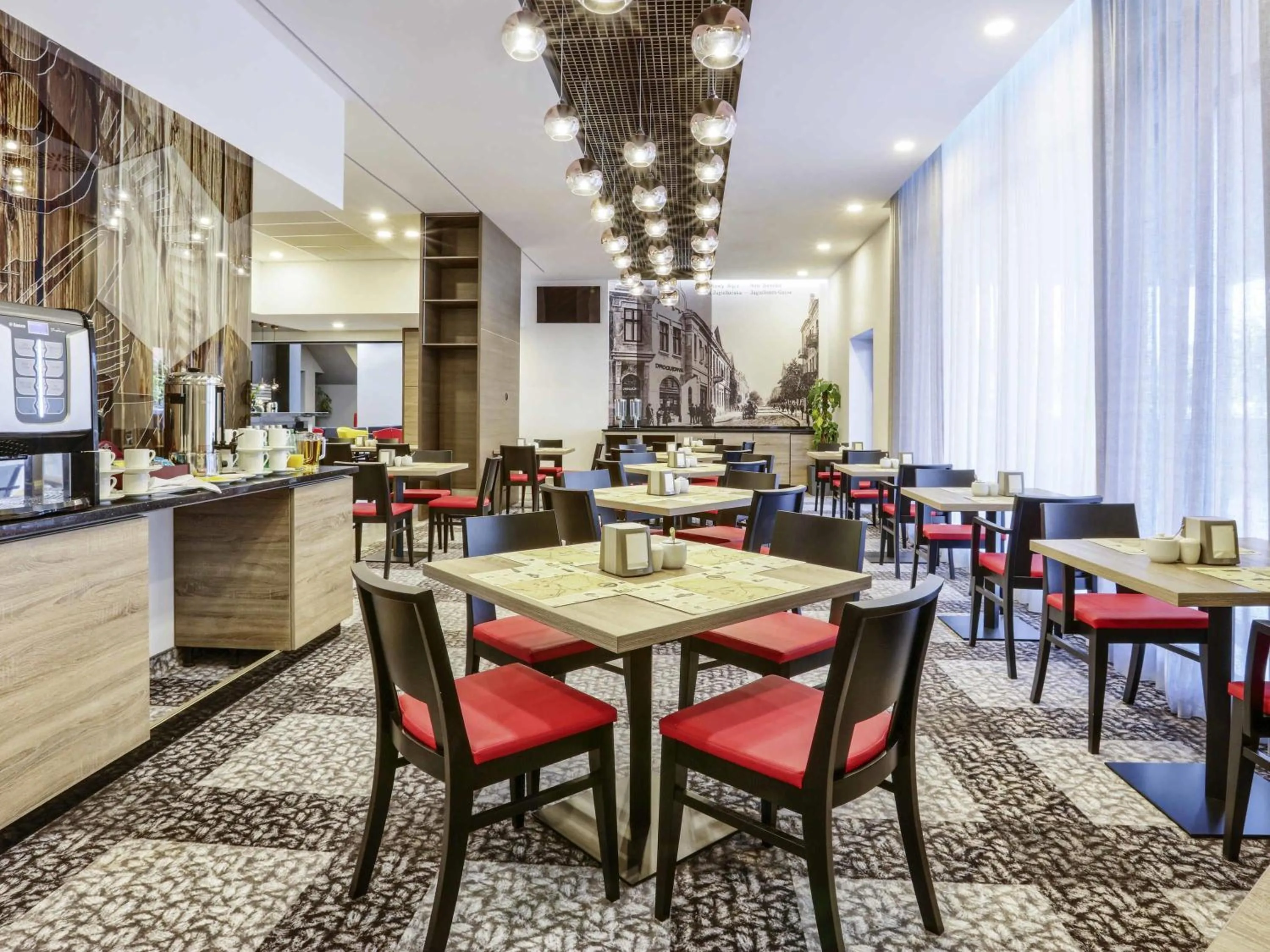 Restaurant/places to eat in ibis Styles Nowy Sacz