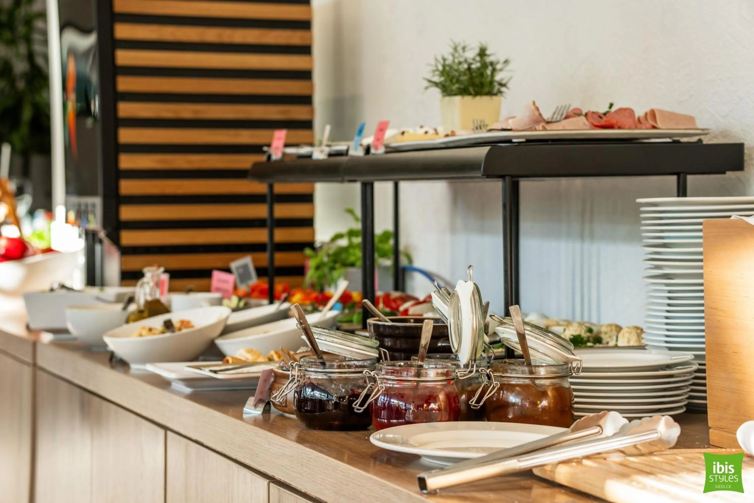 Buffet breakfast in ibis Styles Siedlce