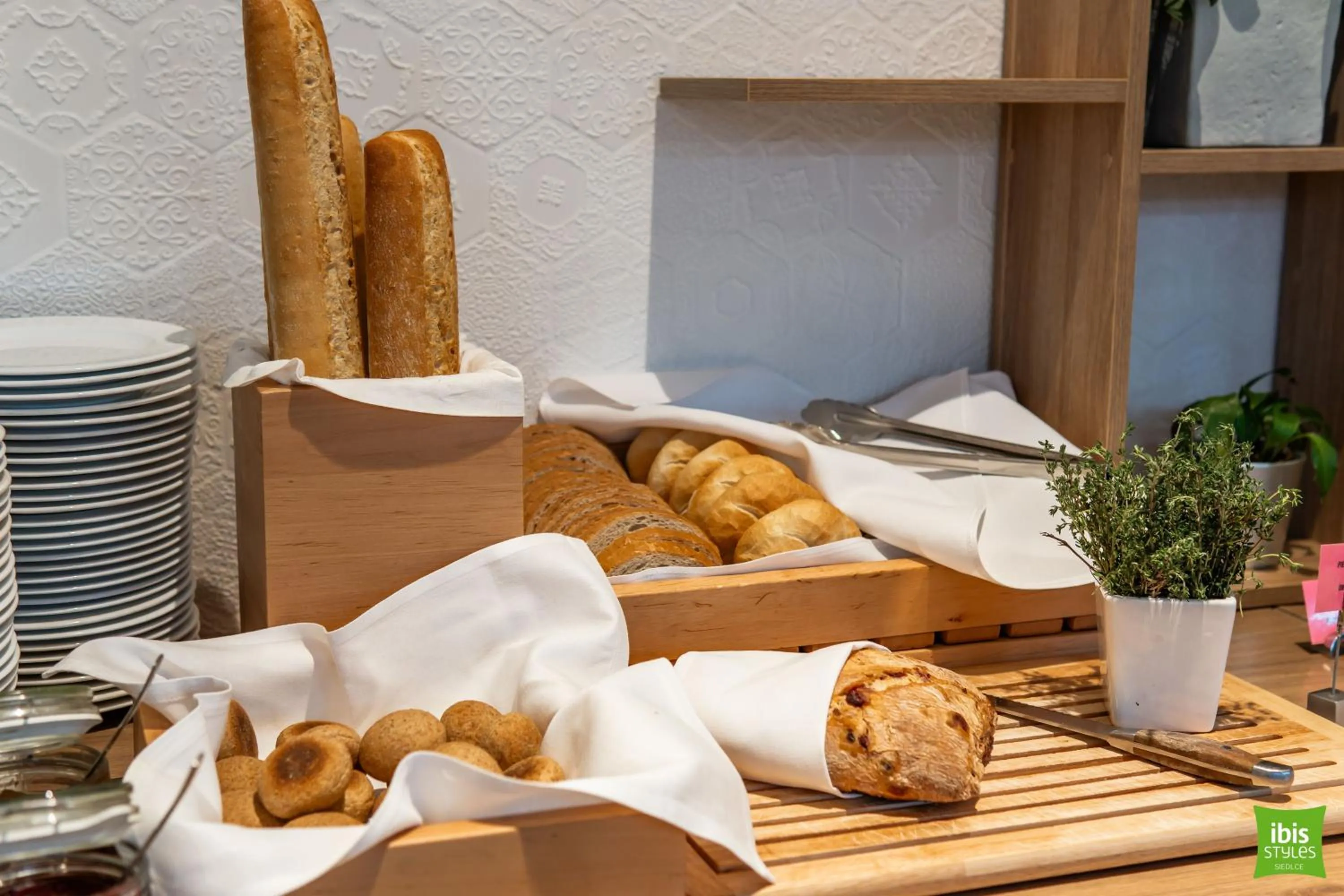 Buffet breakfast in ibis Styles Siedlce