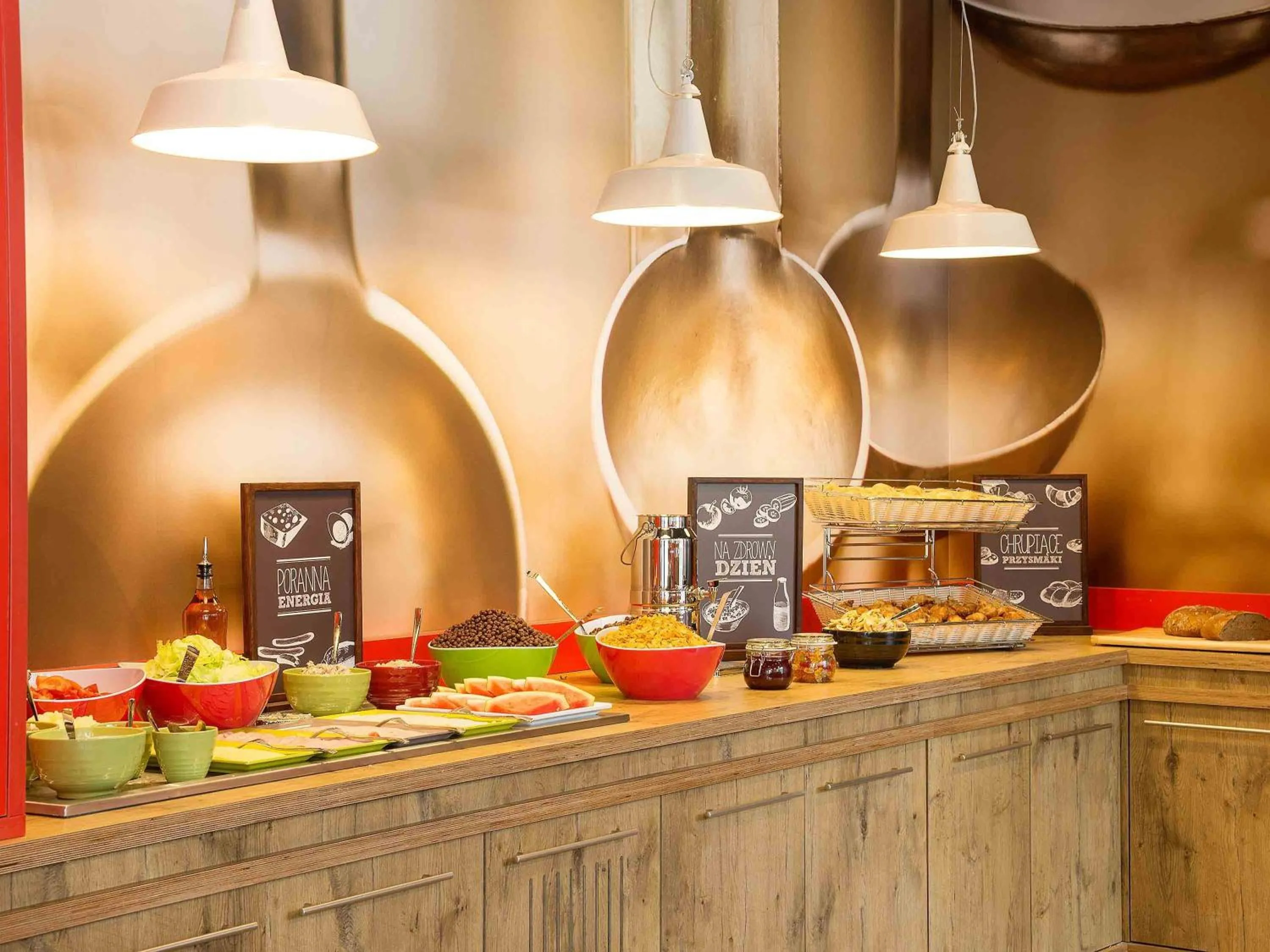 Restaurant/places to eat in Ibis Gdansk Stare Miasto