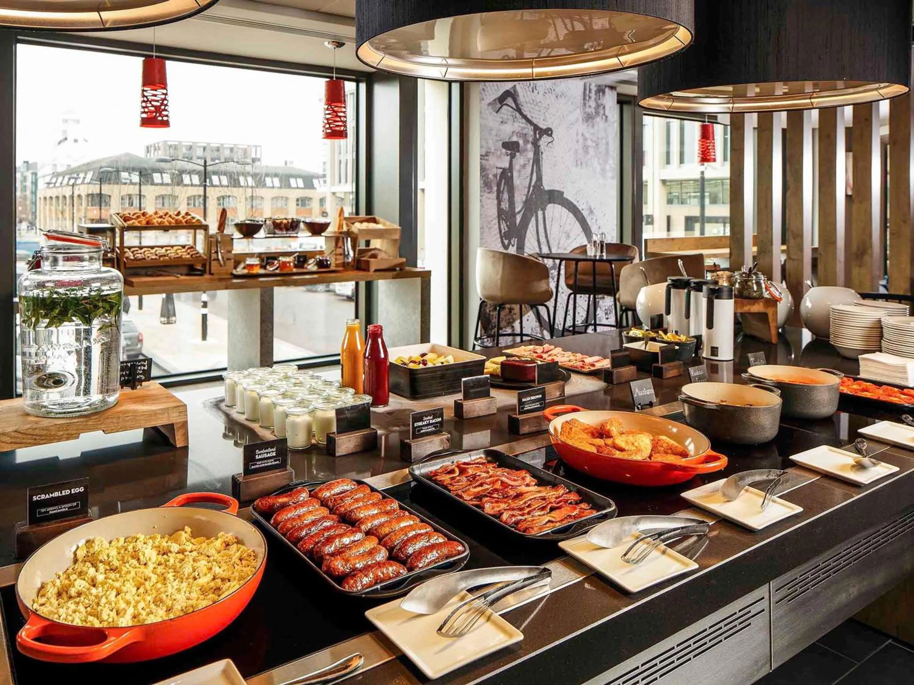 Breakfast in ibis Cambridge Central Station