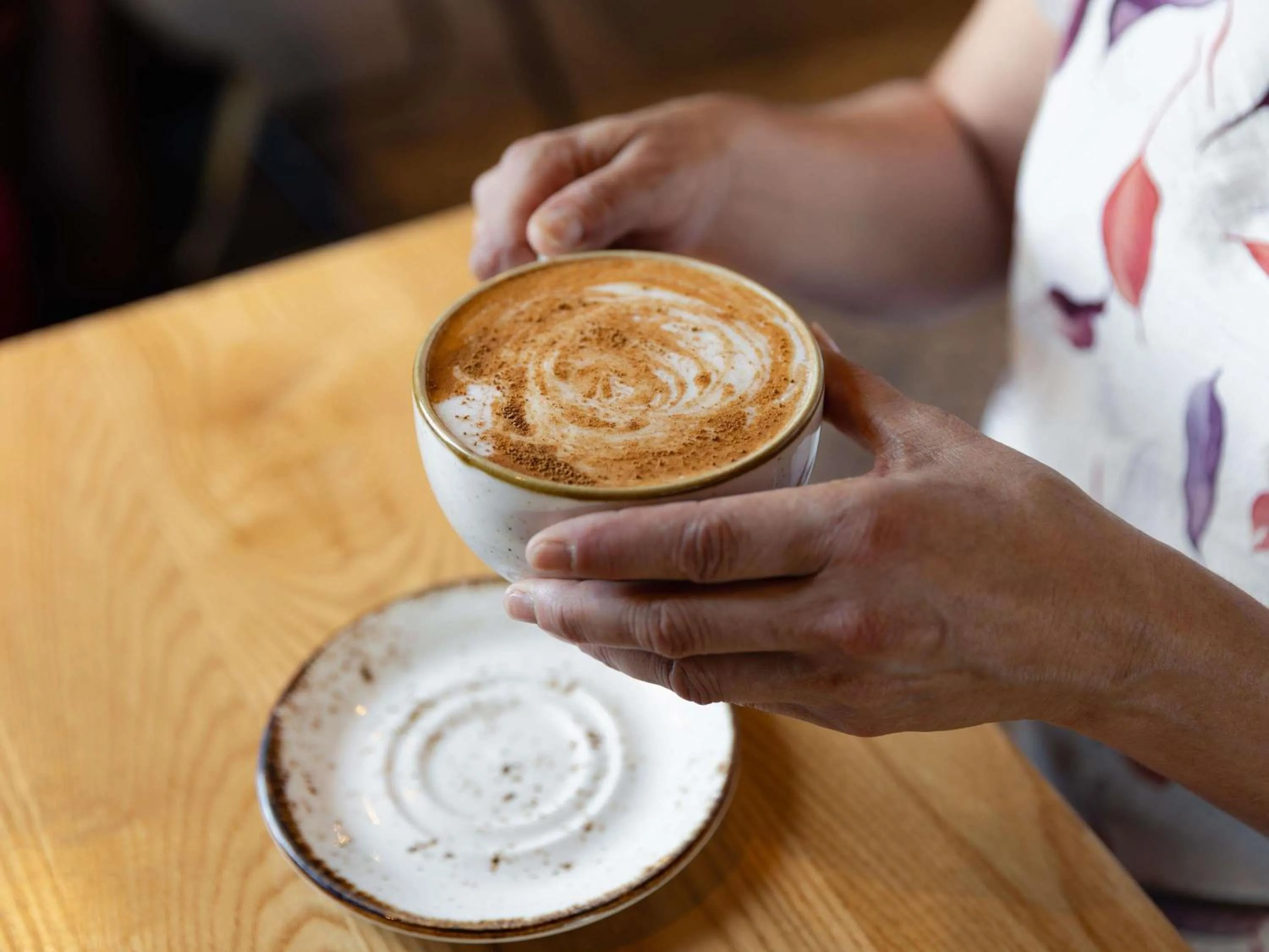 Lounge or bar in ibis Cambridge Central Station