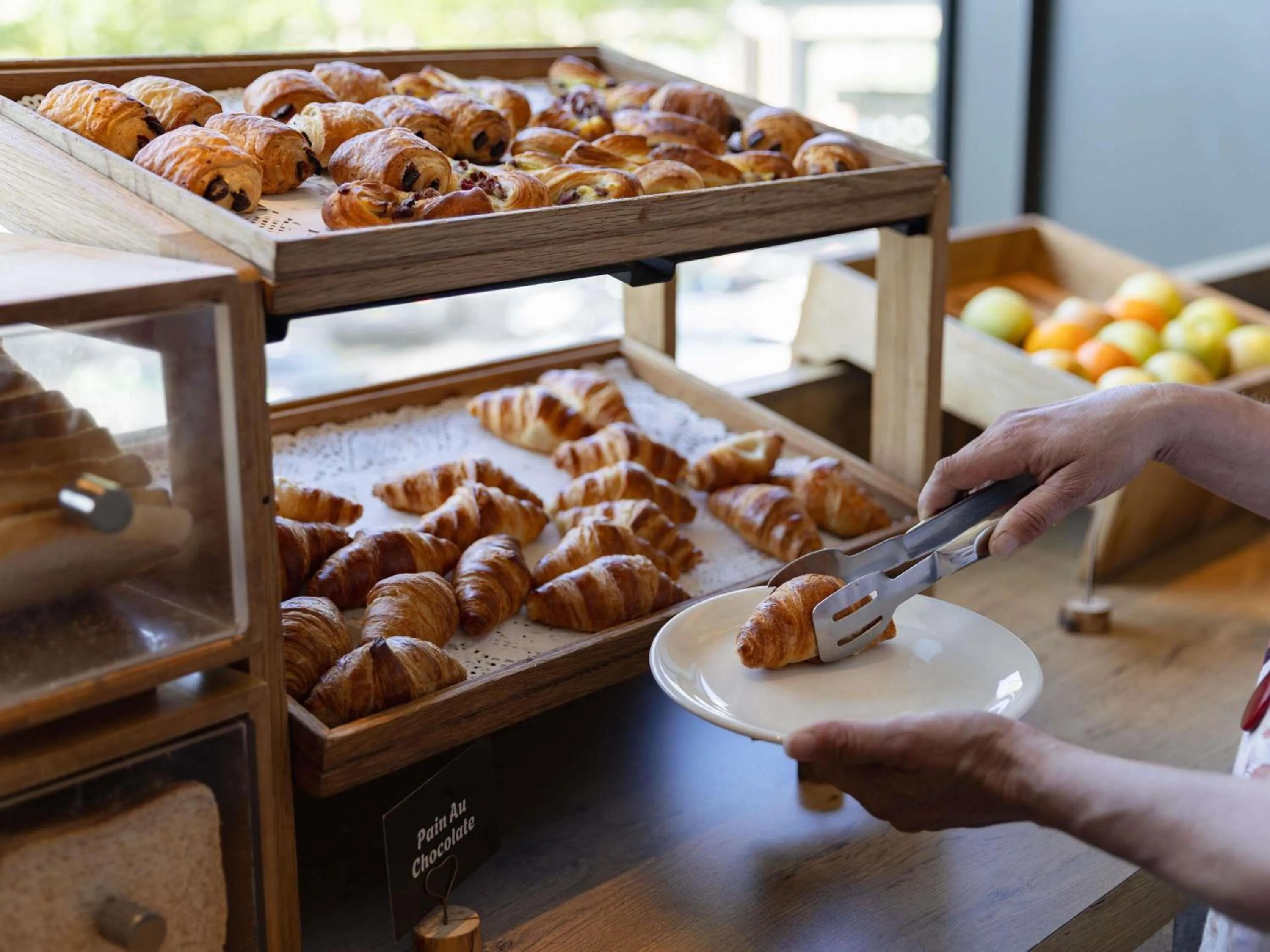 Breakfast in ibis Cambridge Central Station