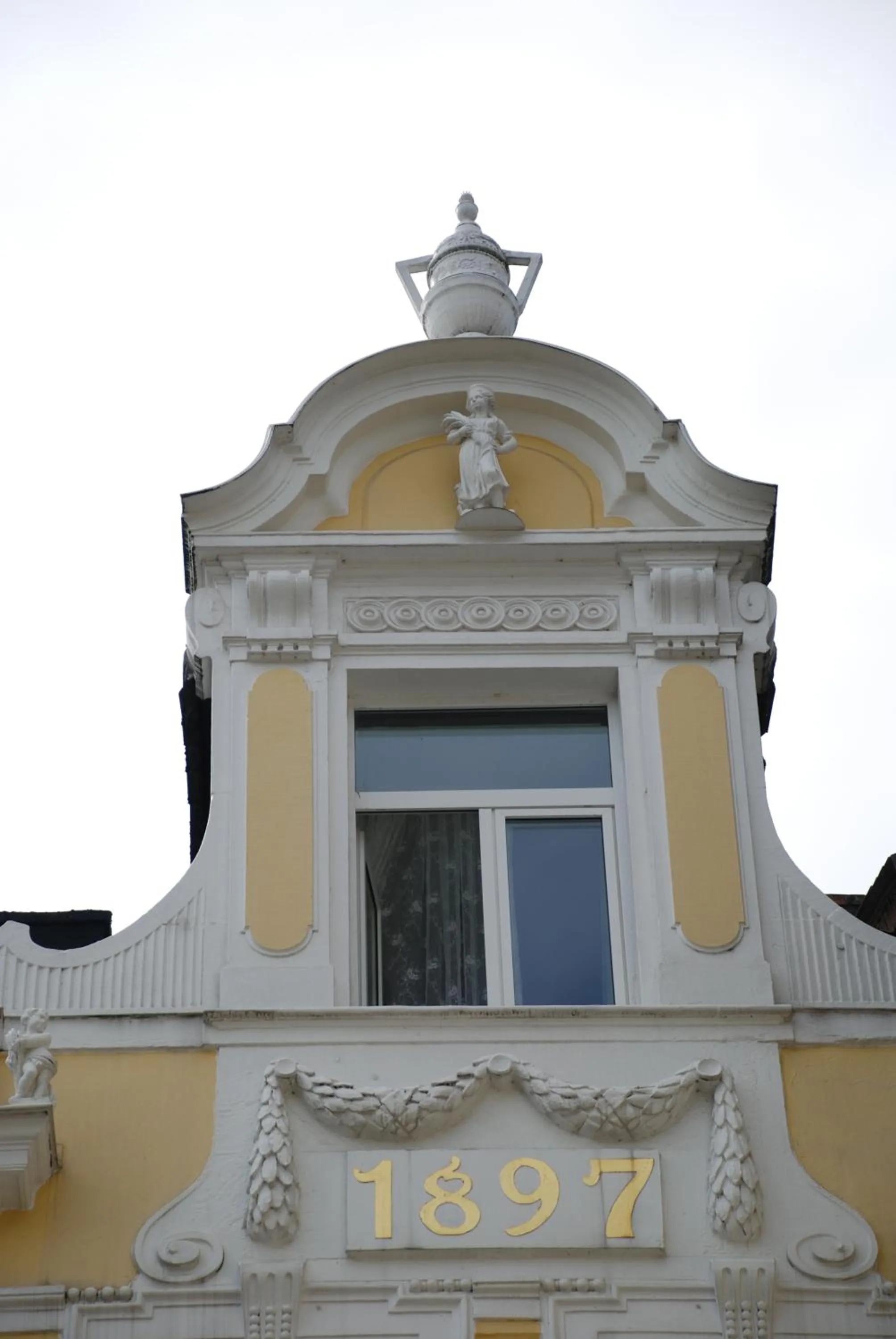 Facade/entrance in Hotel Rheinischer Hof Bad Soden