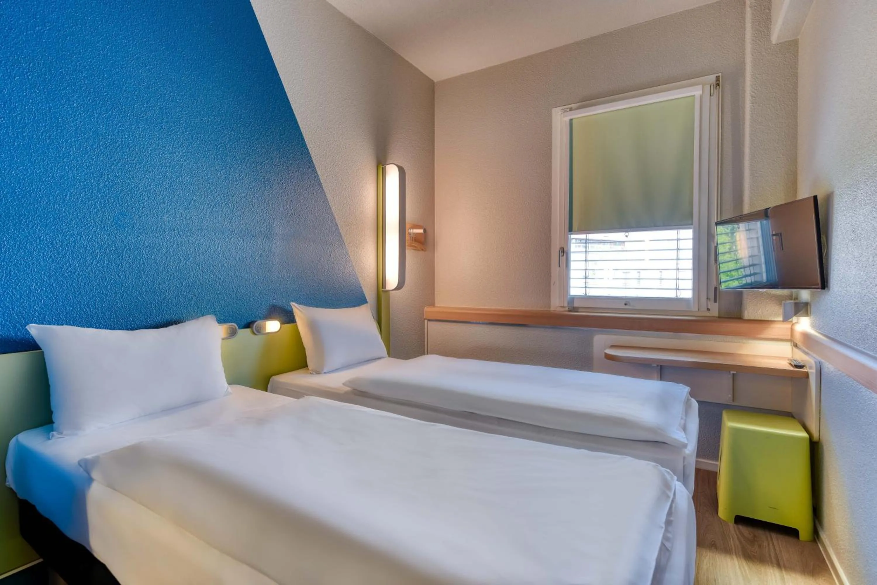 Bed in ibis budget Hotel Luzern City