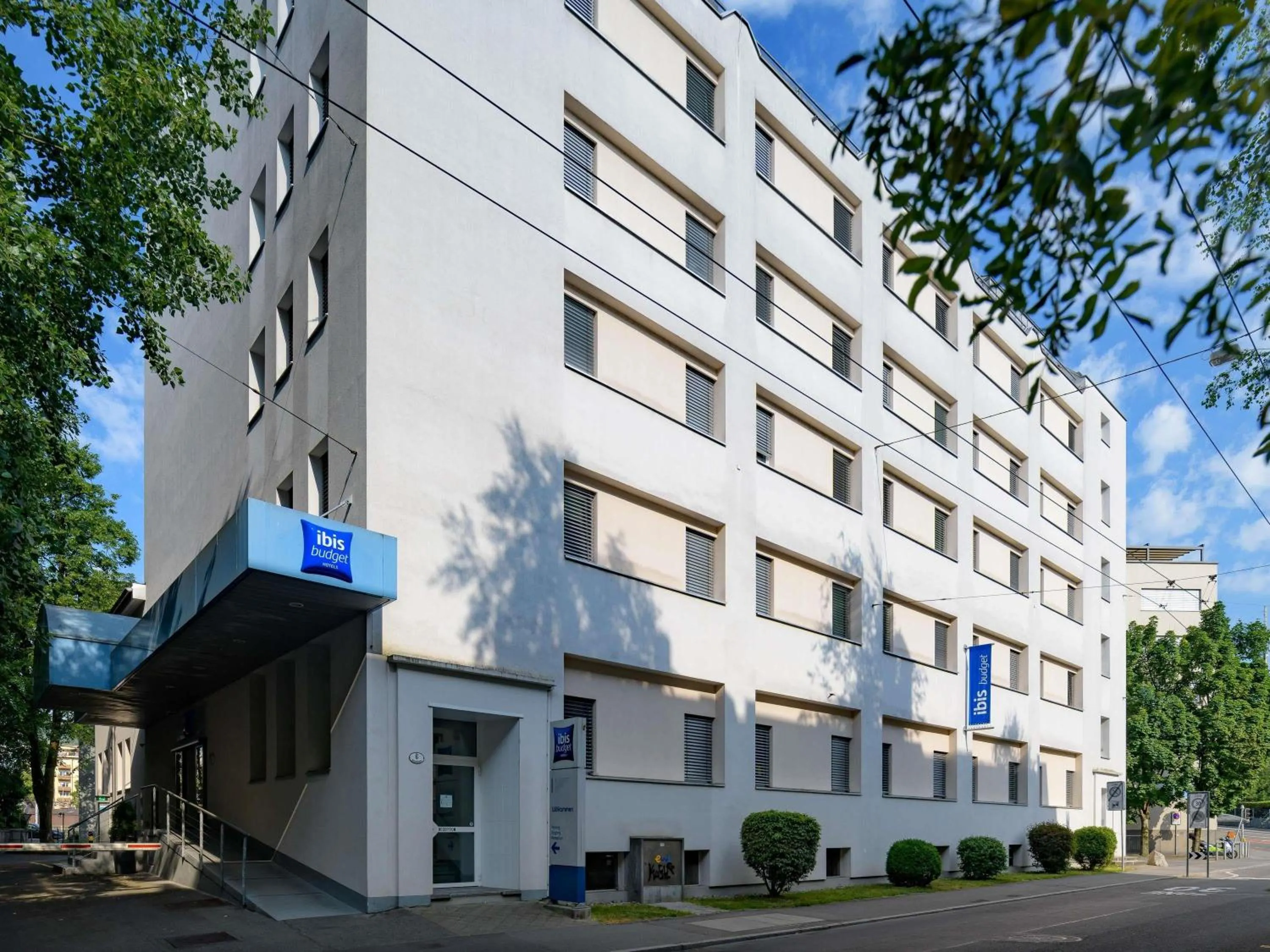Property building in ibis budget Hotel Luzern City