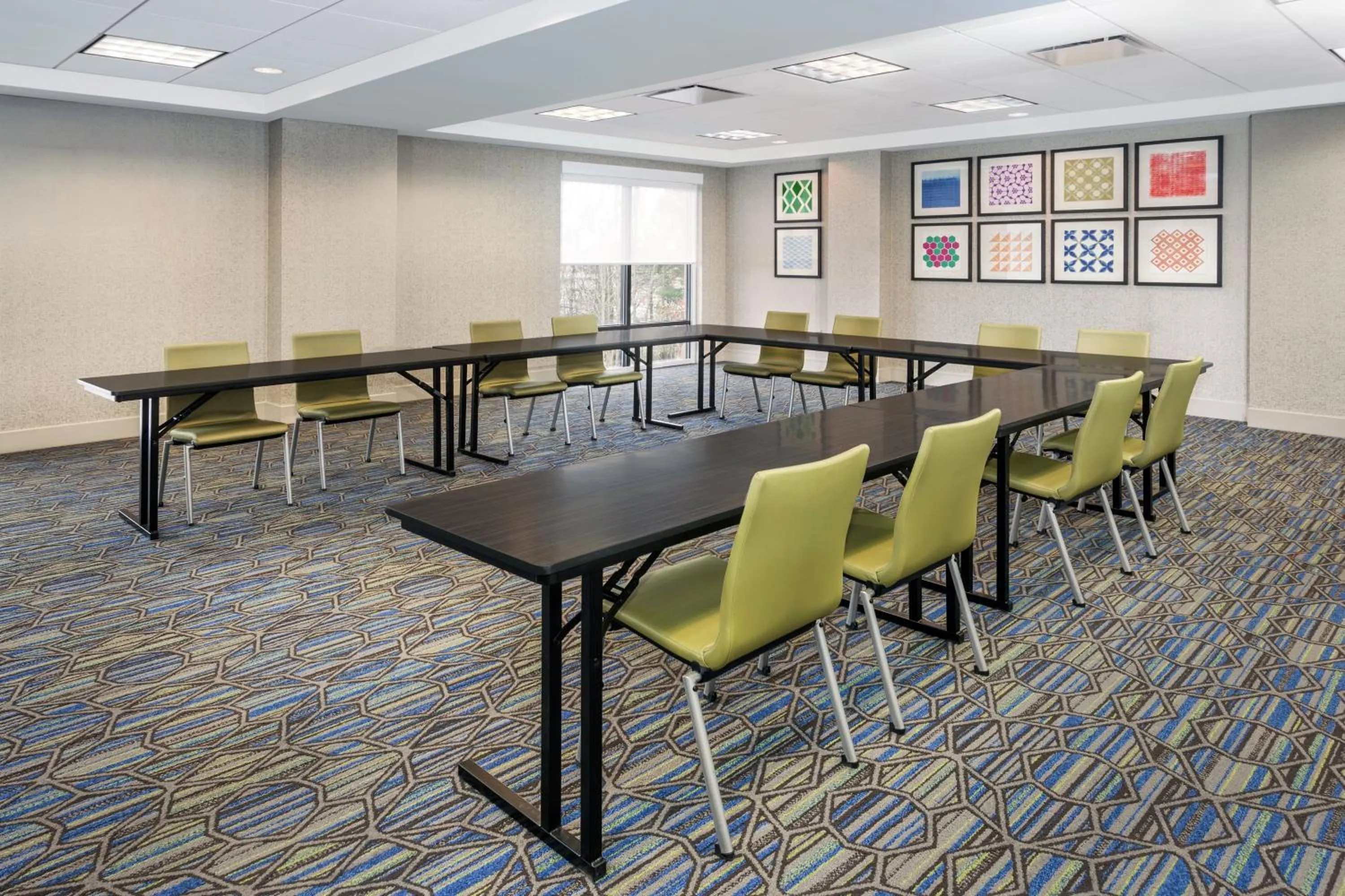 Meeting/conference room in Holiday Inn Express South Portland by IHG