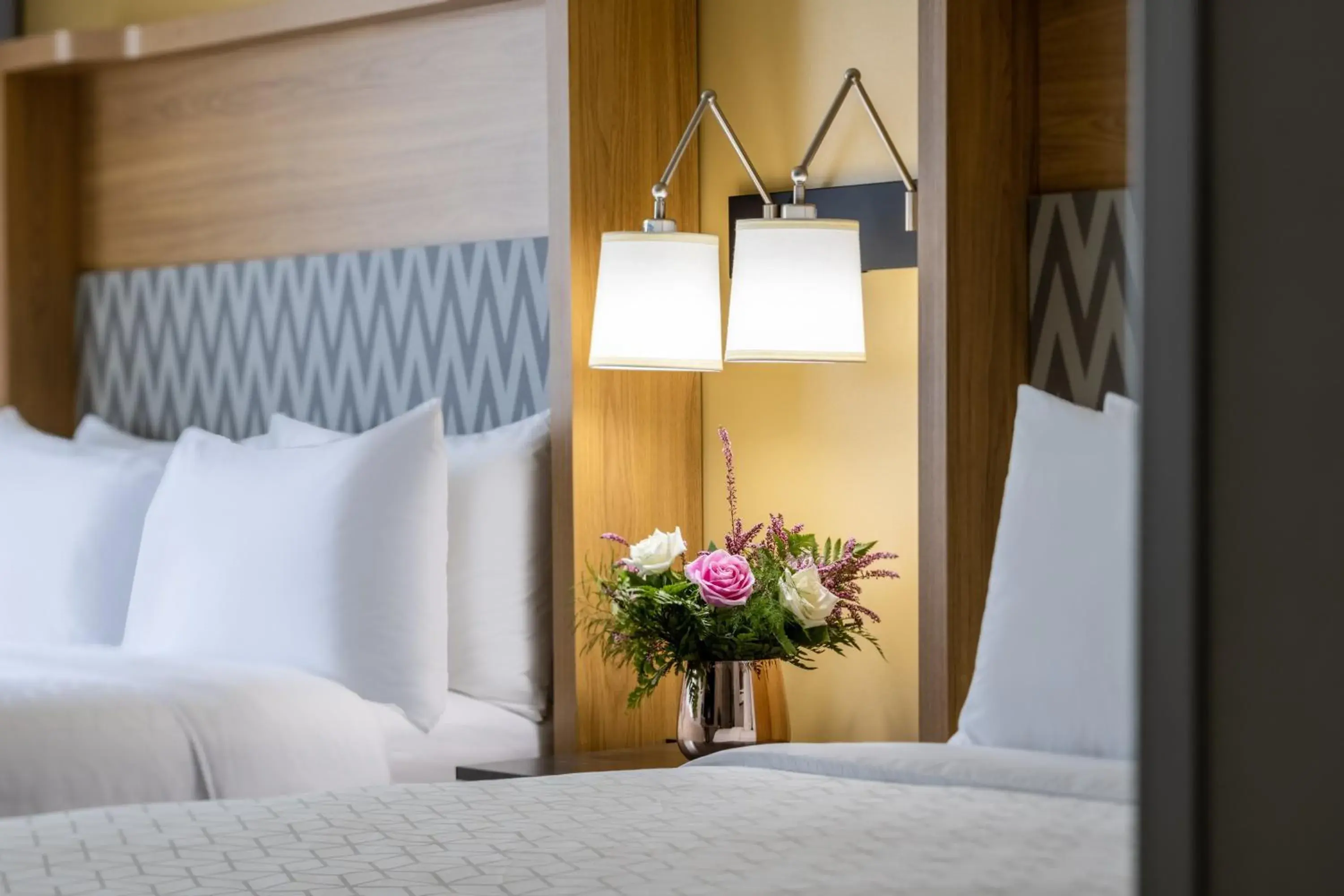 Standard Room with Two Queen Beds in Holiday Inn - Long Island - ISLIP Arpt East by IHG Standard Room with Two Queen Beds in Holiday Inn - Long Island - ISLIP Arpt East by IHG