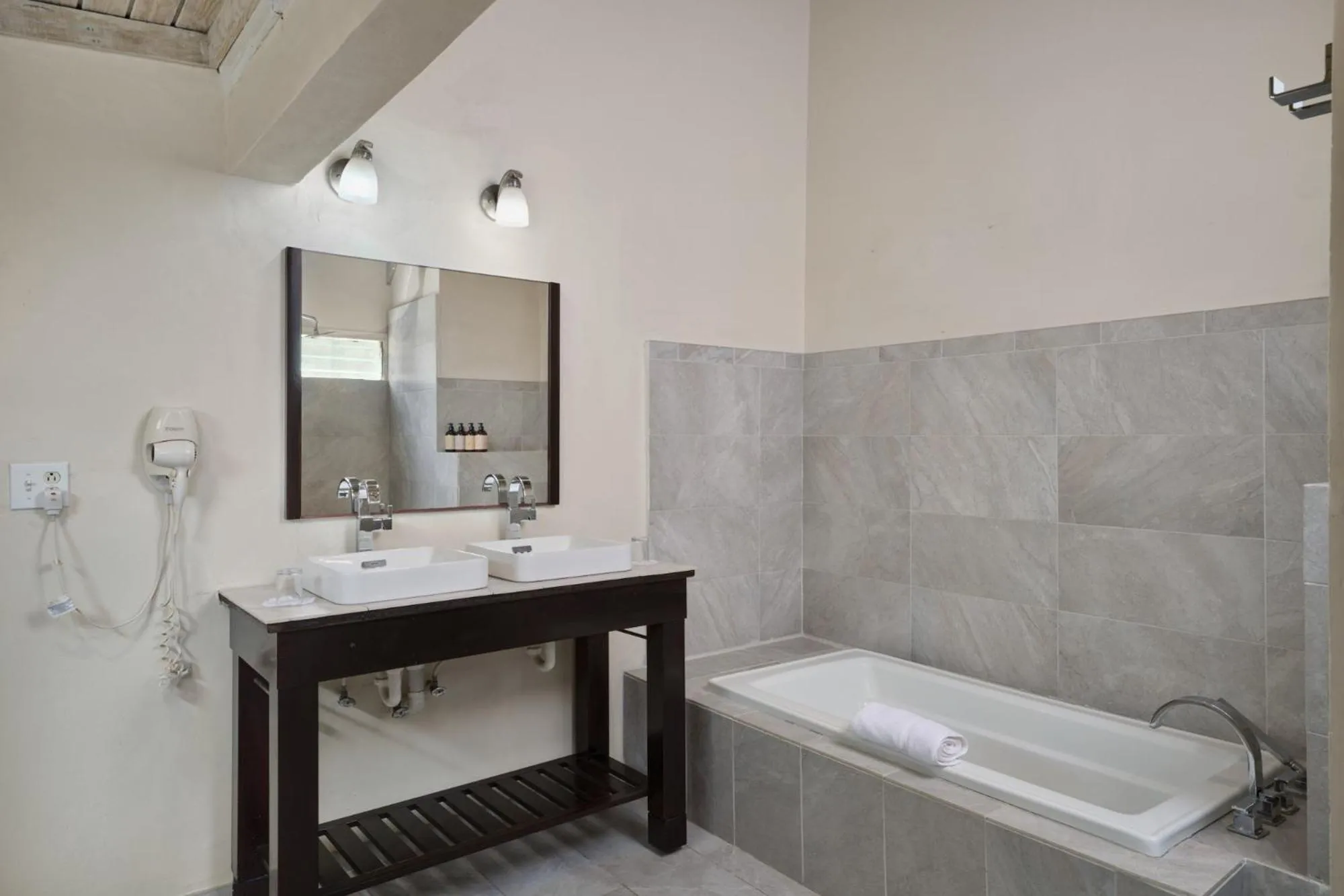 Bathroom in Hawksbill Resort Antigua - All Inclusive