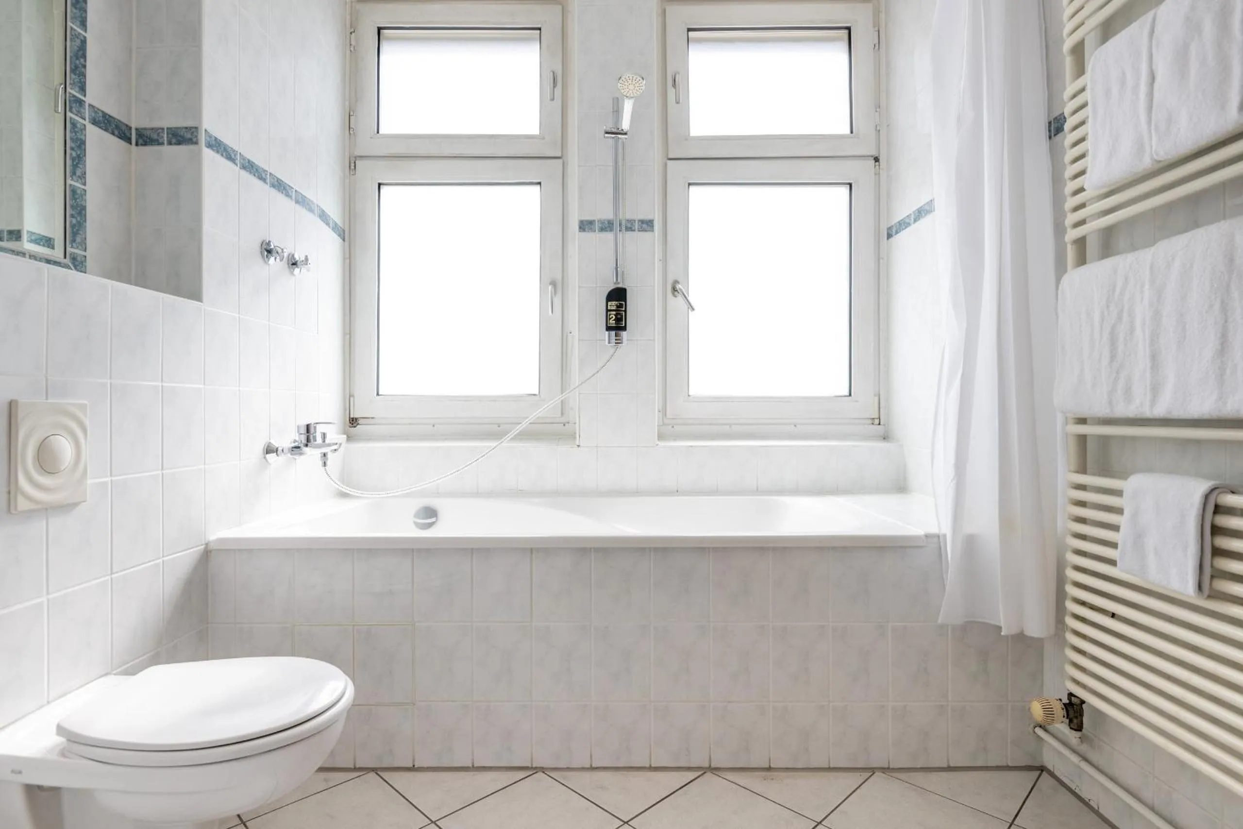 Bathroom in Hotel und Rasthof AVUS