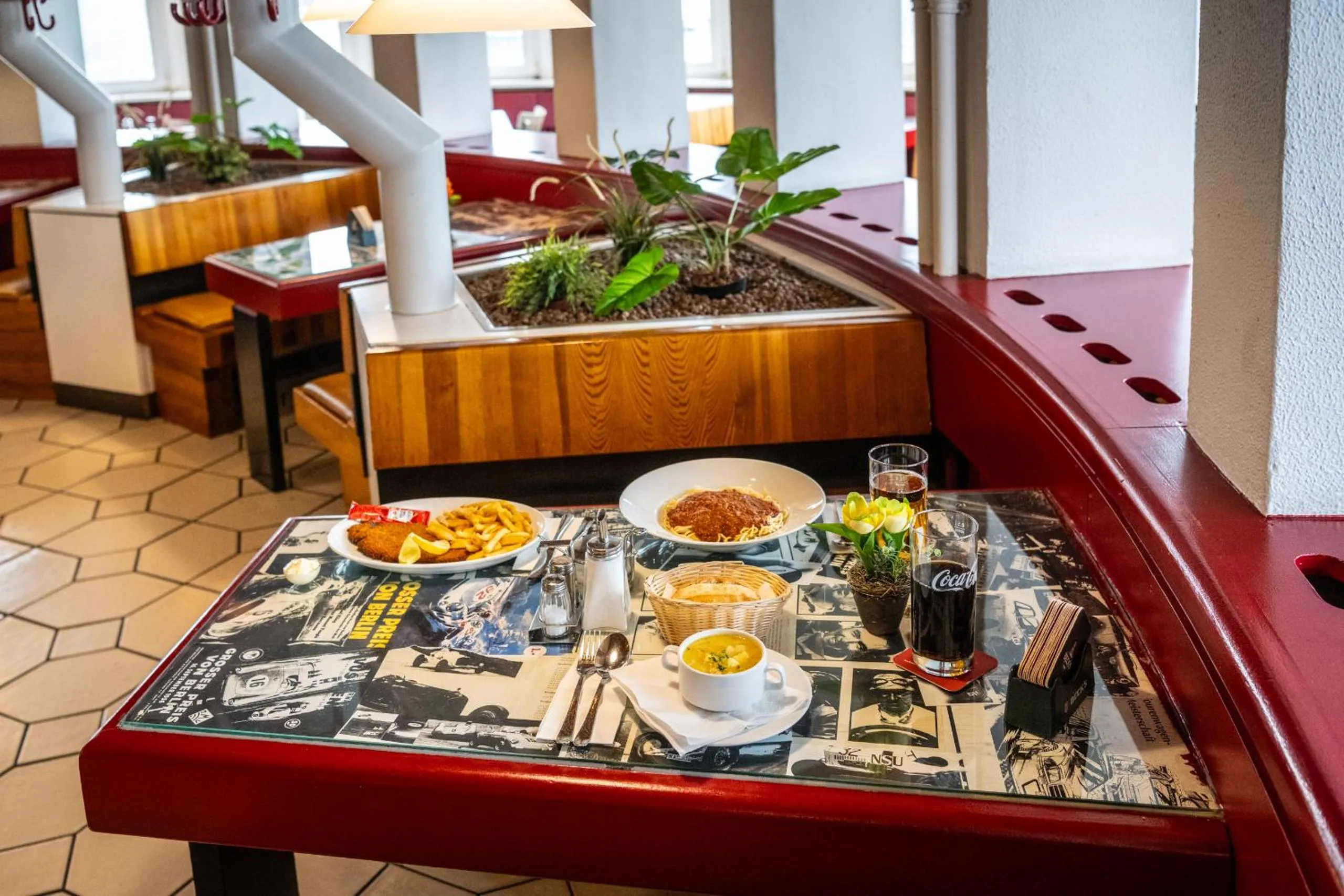 Breakfast in Hotel und Rasthof AVUS